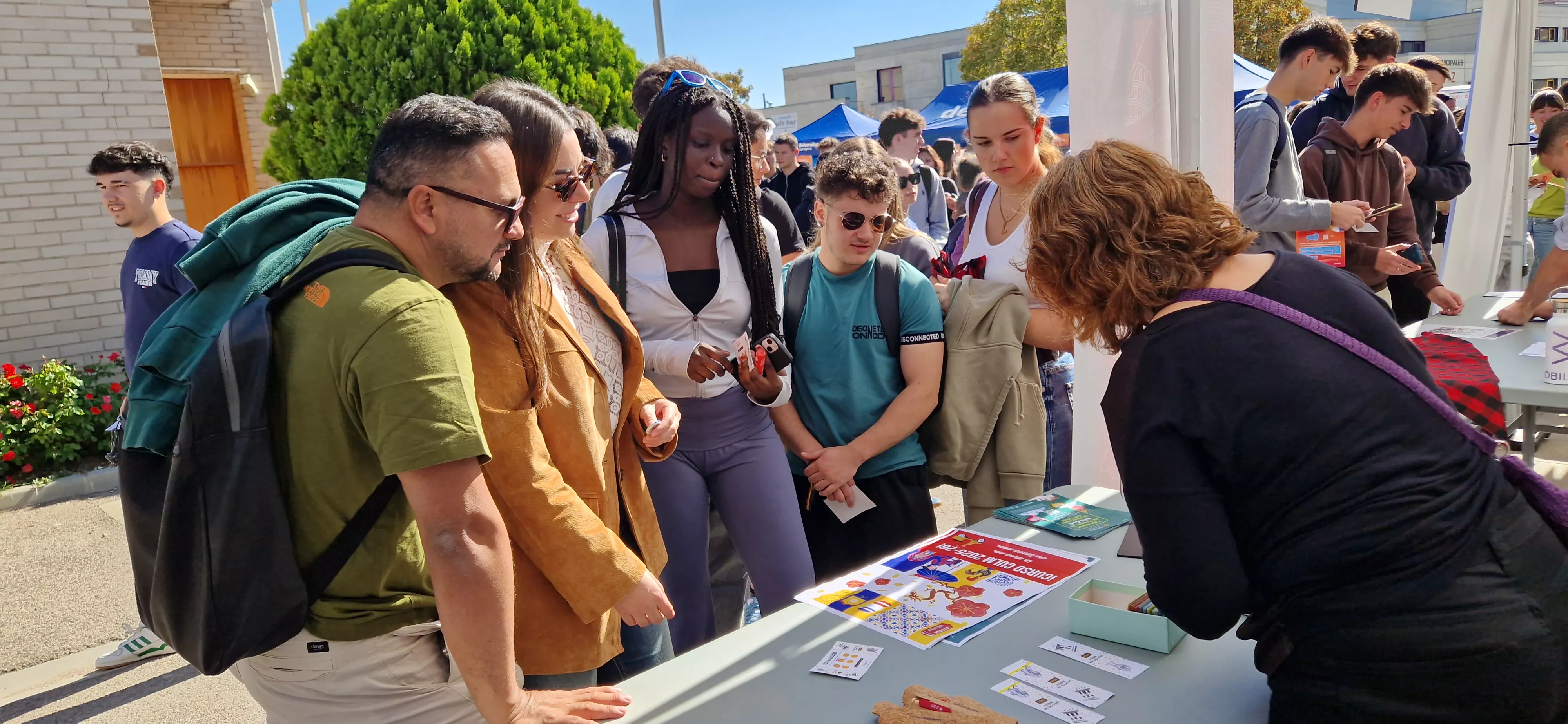 Fiesta de bienvenida del Campus de Huesca curso 2025/2026. Foto Myriam Martínez