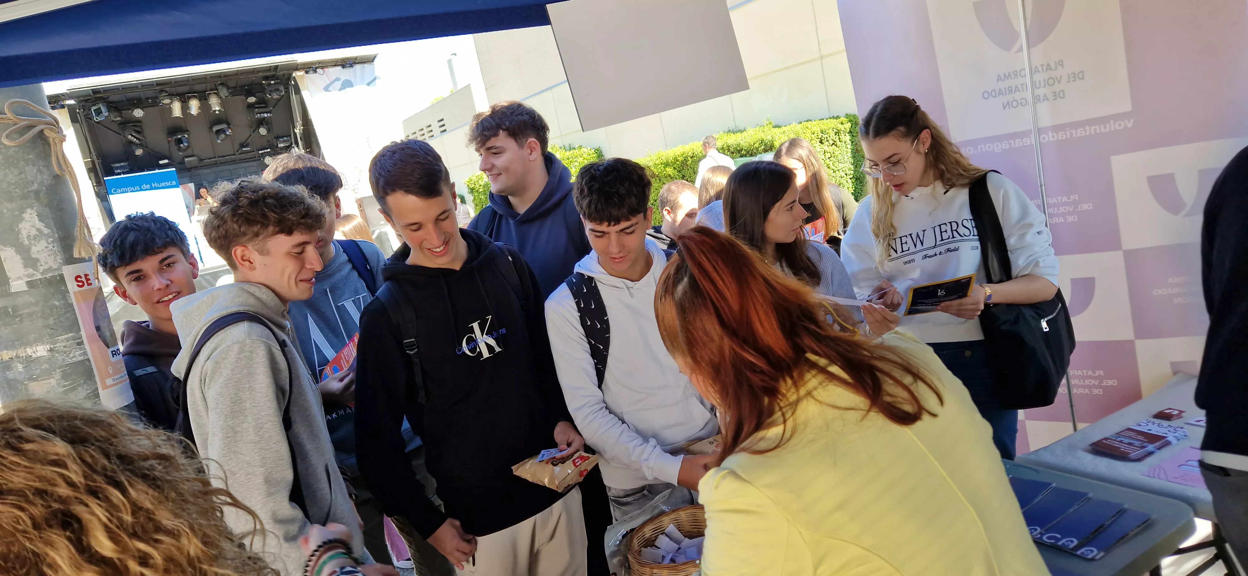 Fiesta de bienvenida del Campus de Huesca curso 2025/2026. Foto Myriam Martínez