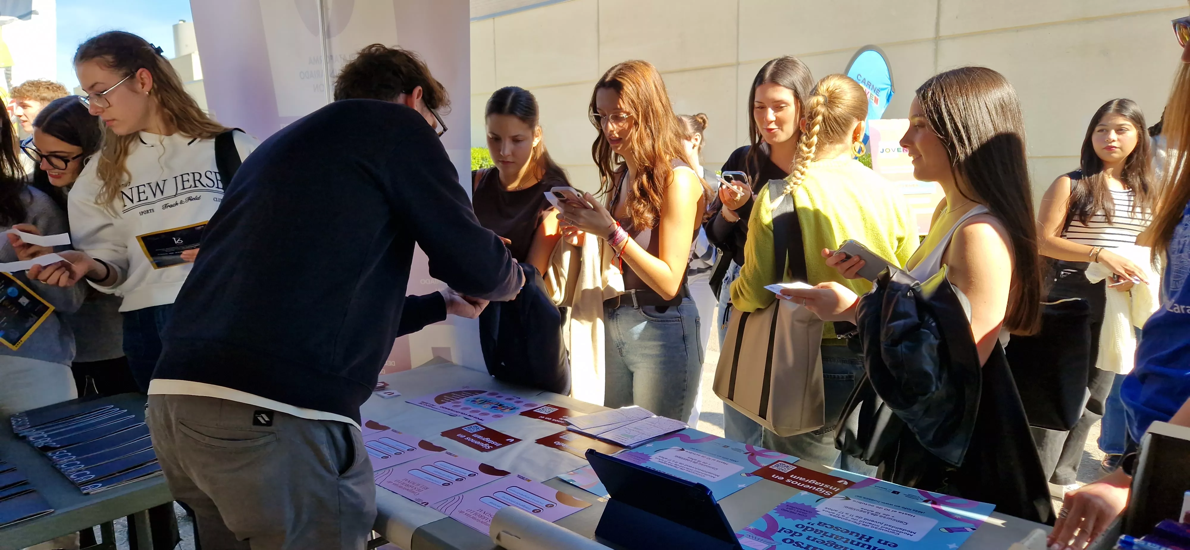 Fiesta de bienvenida del Campus de Huesca curso 2025/2026. Foto Myriam Martínez