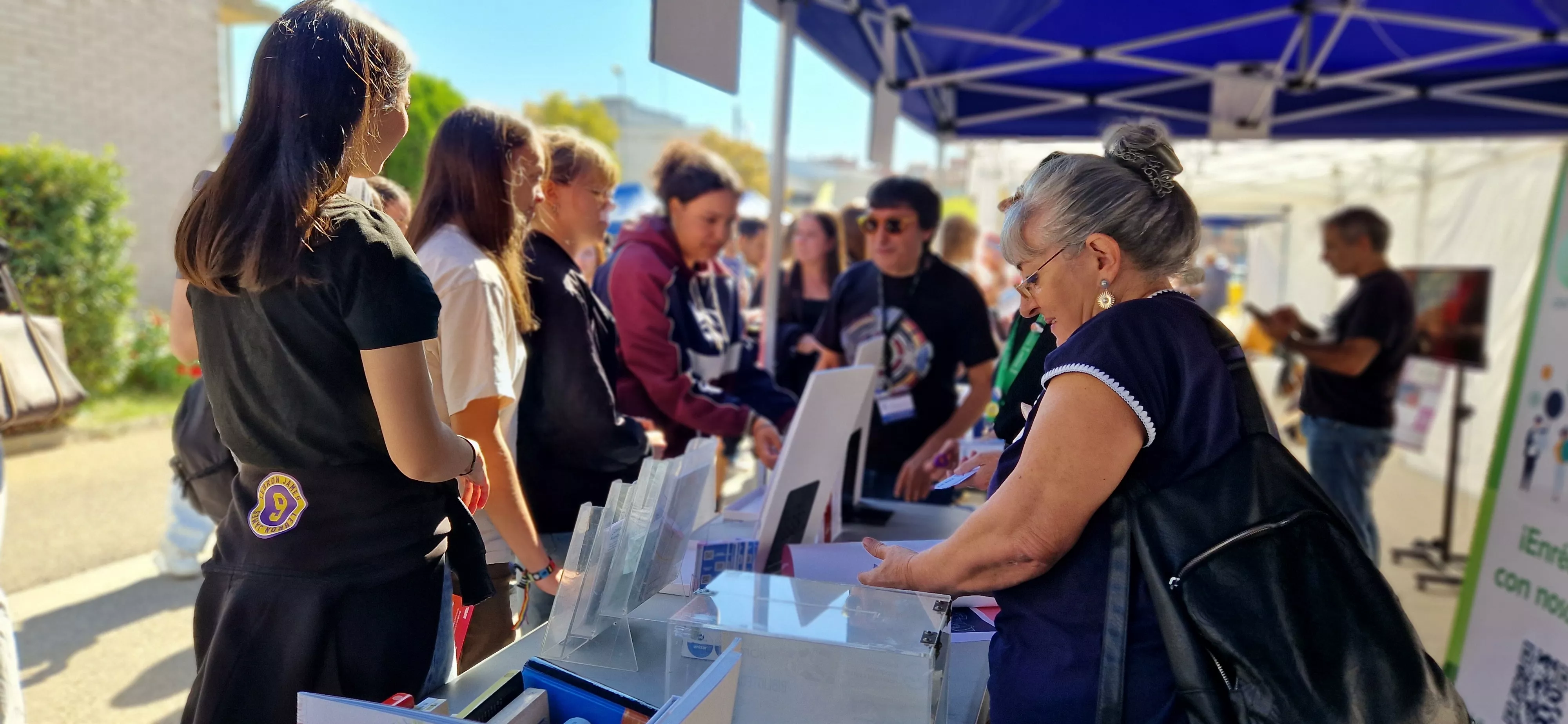 Fiesta de bienvenida del Campus de Huesca curso 2025/2026. Foto Myriam Martínez