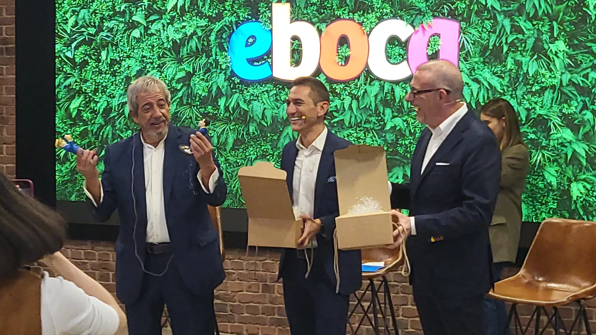 Acto de relevo de CEO en Eboca: de Raúl Benito a Manuel Torres