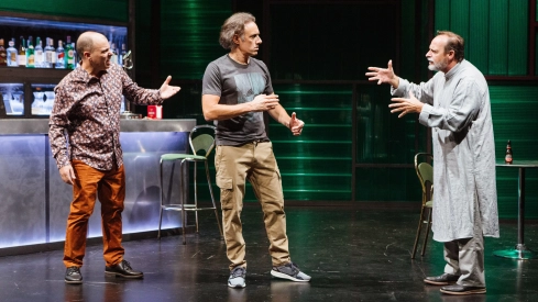 MUCHOS AMIGOS NEGROS (4) MUCHOS AMIGOS NEGROS (4)