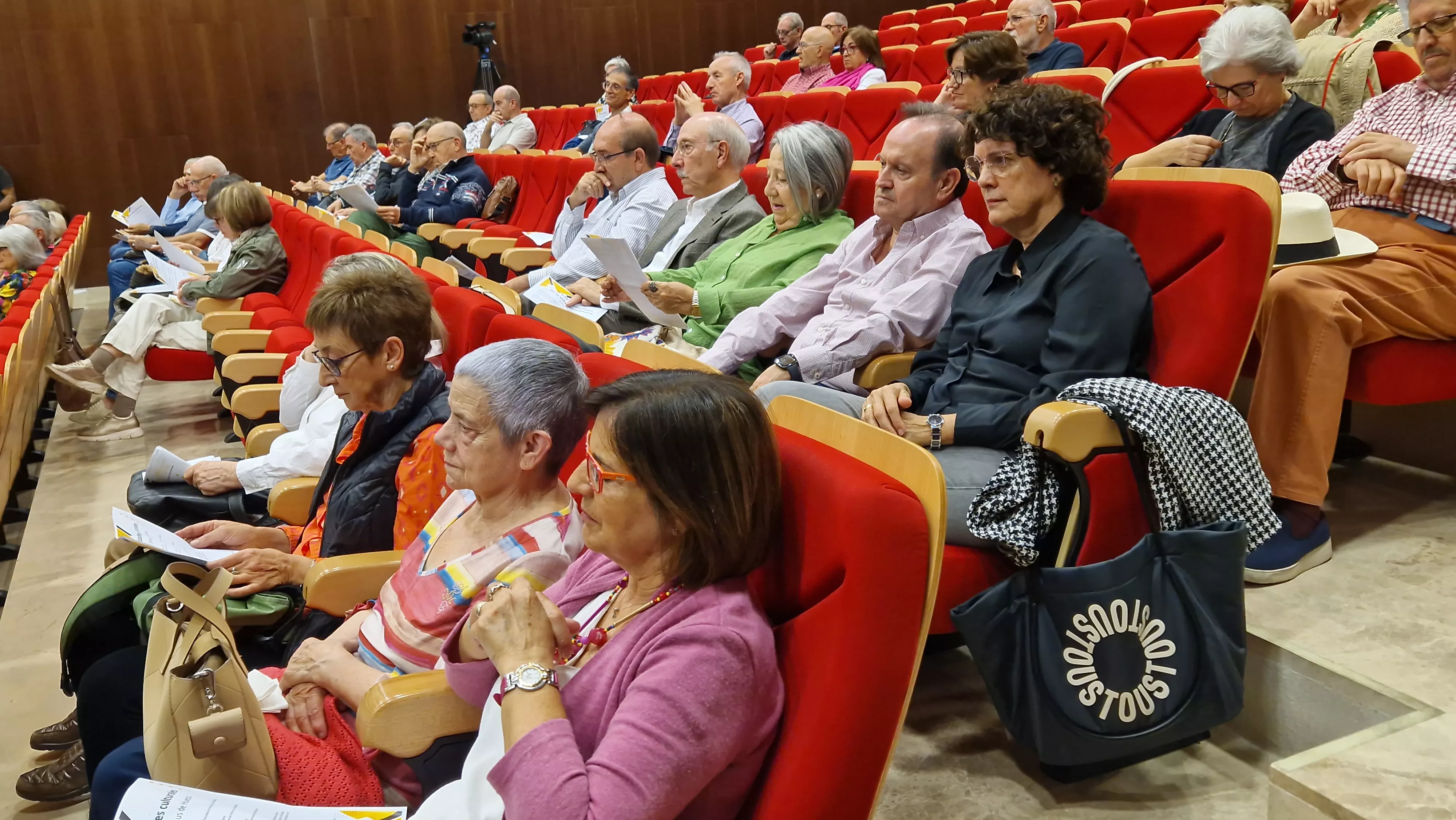 Inauguración del nuevo curso de la Universidad de la Experiencia. Foto Myriam Martínez
