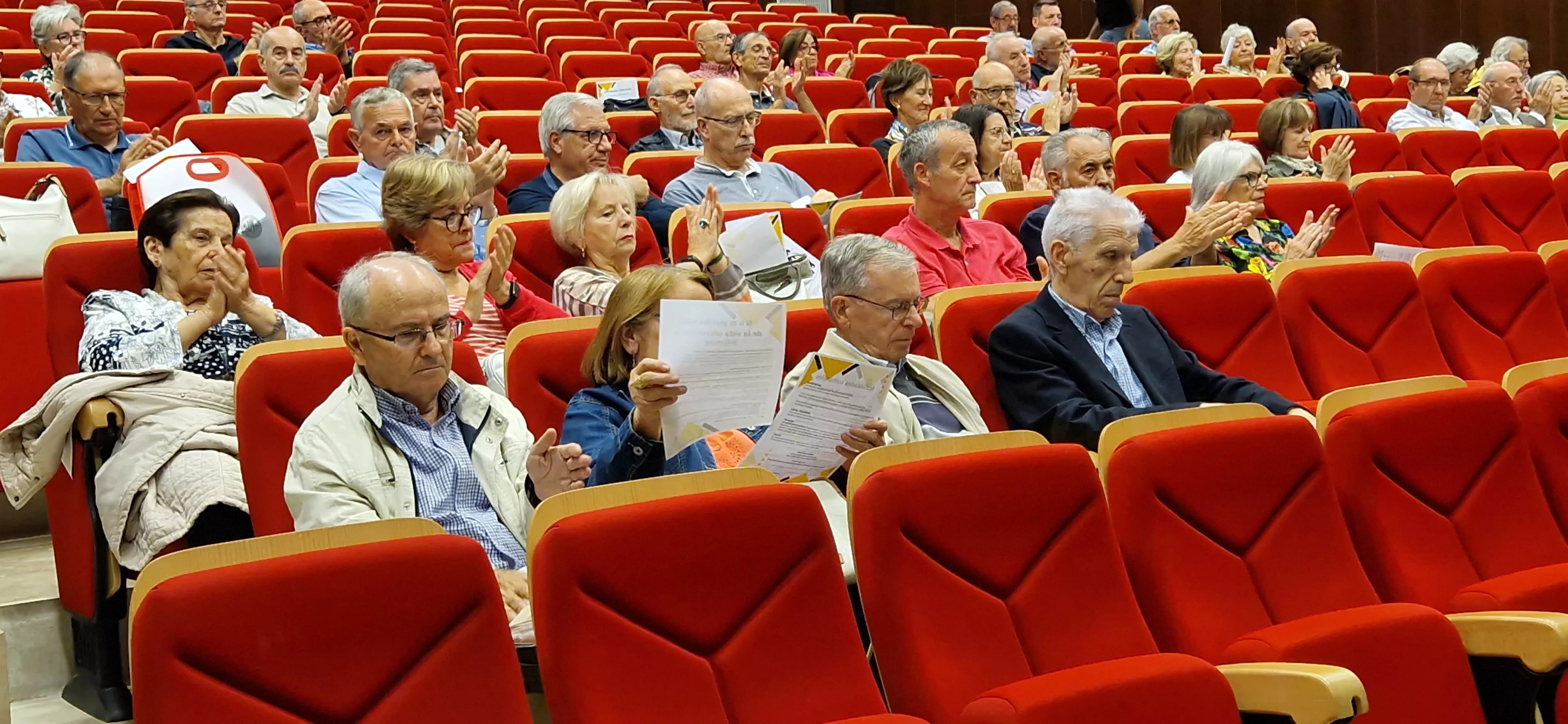 Inauguración del nuevo curso de la Universidad de la Experiencia. Foto Myriam Martínez