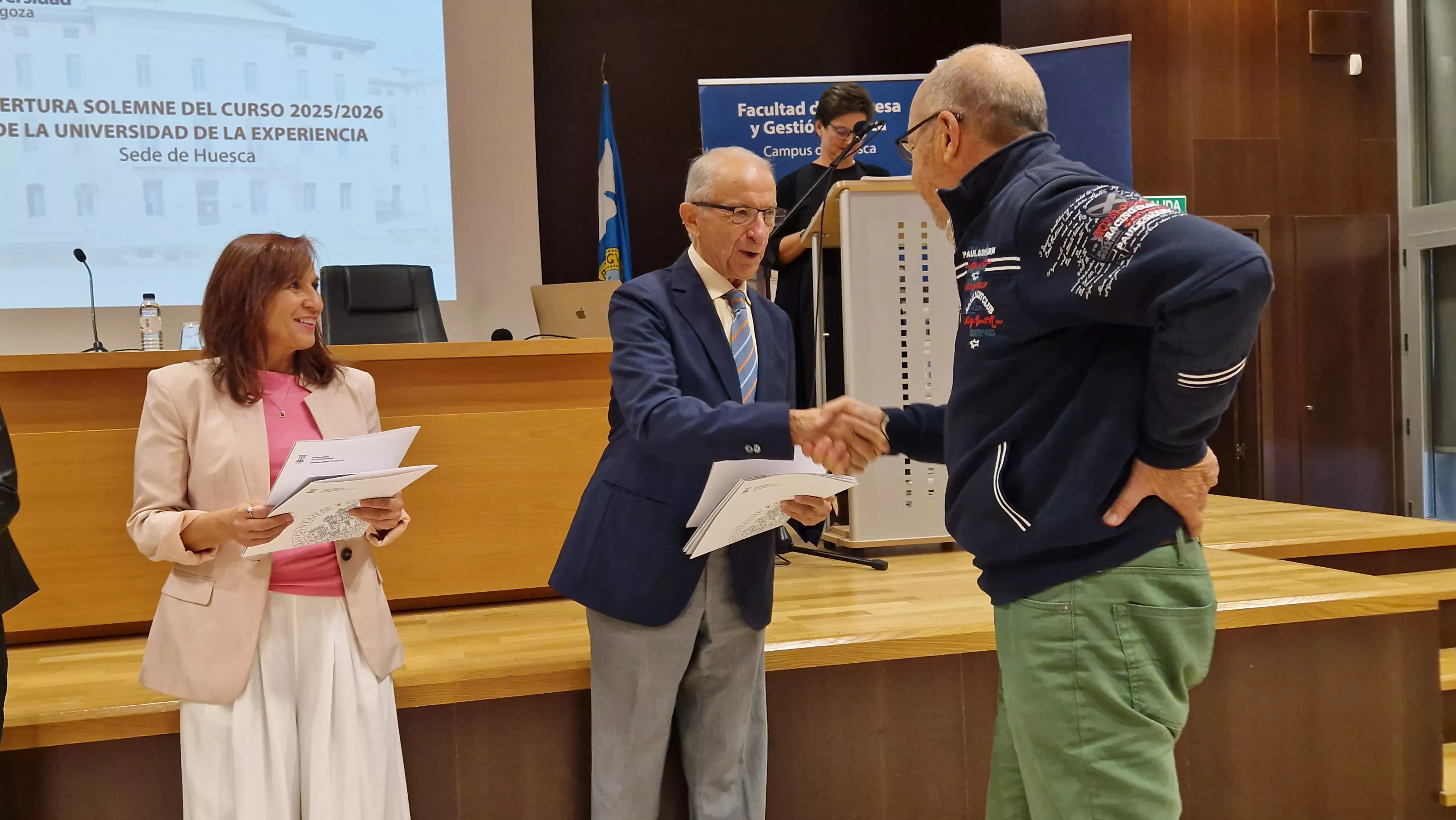 Inauguración del nuevo curso de la Universidad de la Experiencia. Foto Myriam Martínez