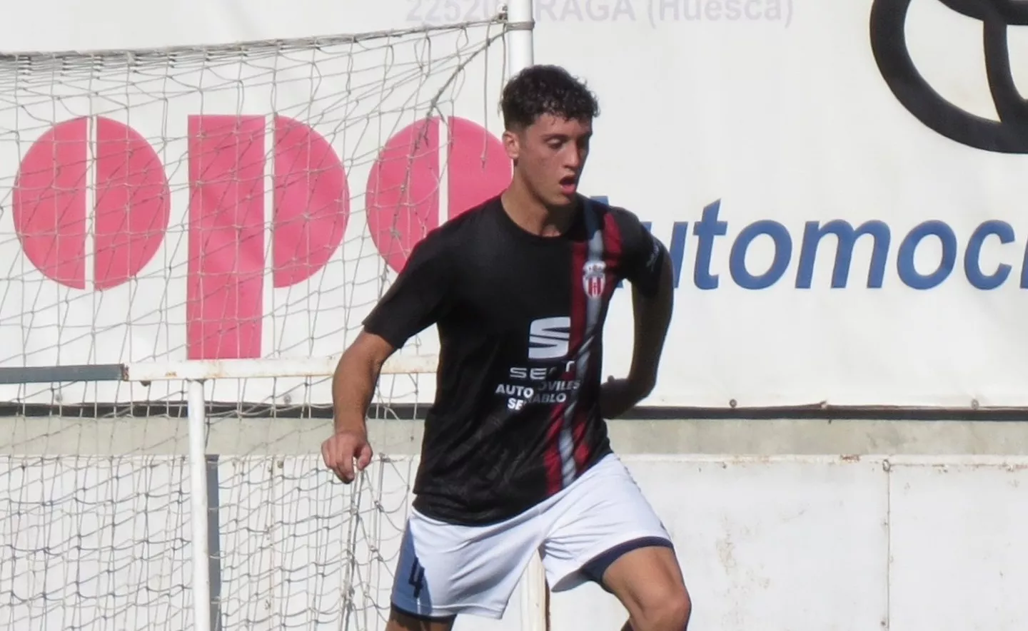 Foto de archivo. Partidos, horarios y designaciones arbitrales del fútbol altoaragonés del 4 y 5 de octubre.