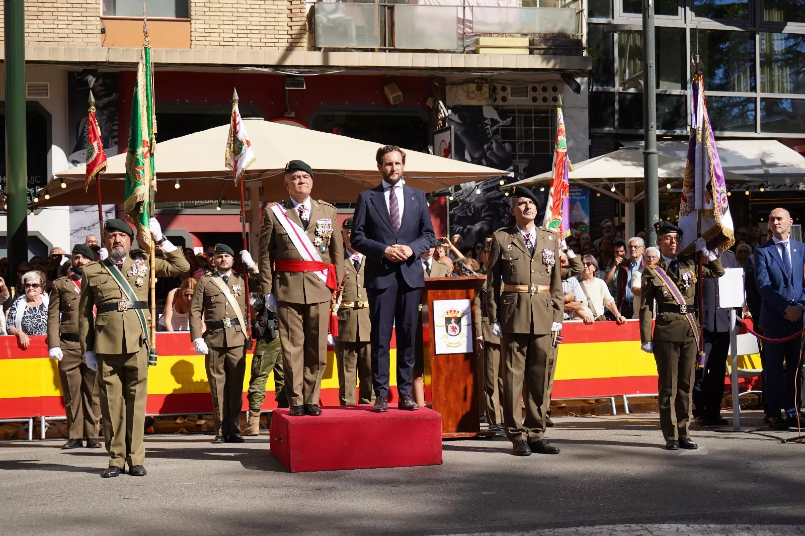 Jura de Bandera de 220 ciudadanos en Monzón.