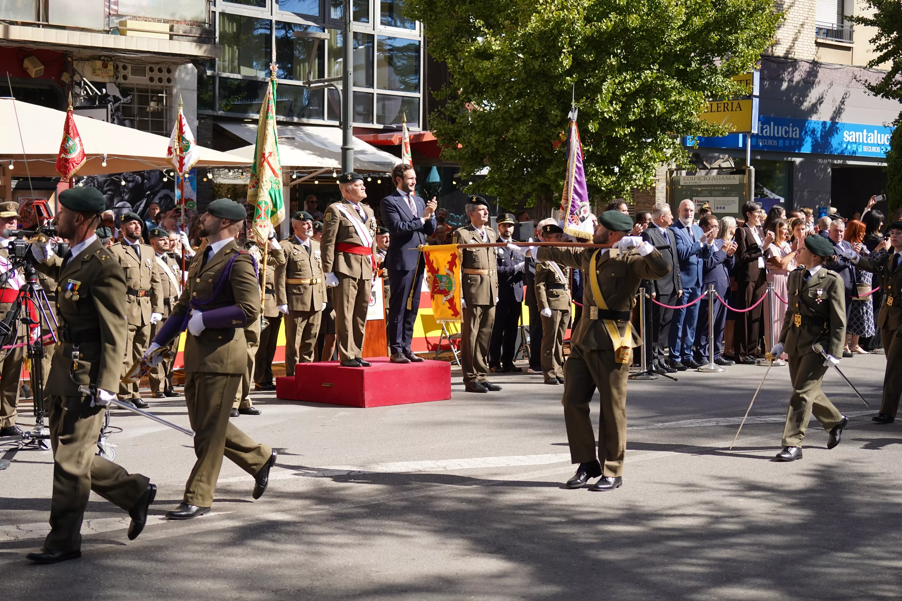 Jura de Bandera de 220 ciudadanos en Monzón. Foto Rebeca Ruiz