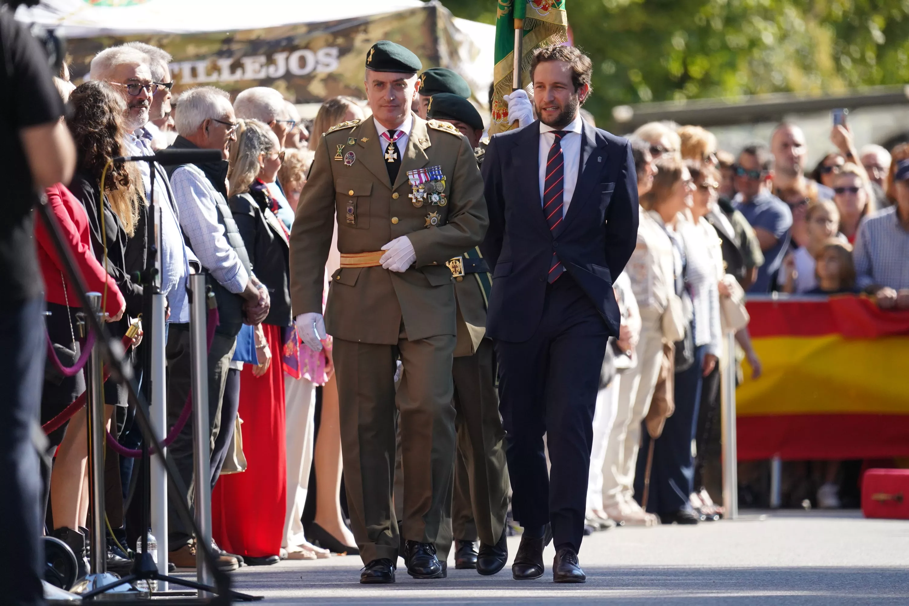 Jura de Bandera de 220 ciudadanos en Monzón. Foto Rebeca Ruiz
