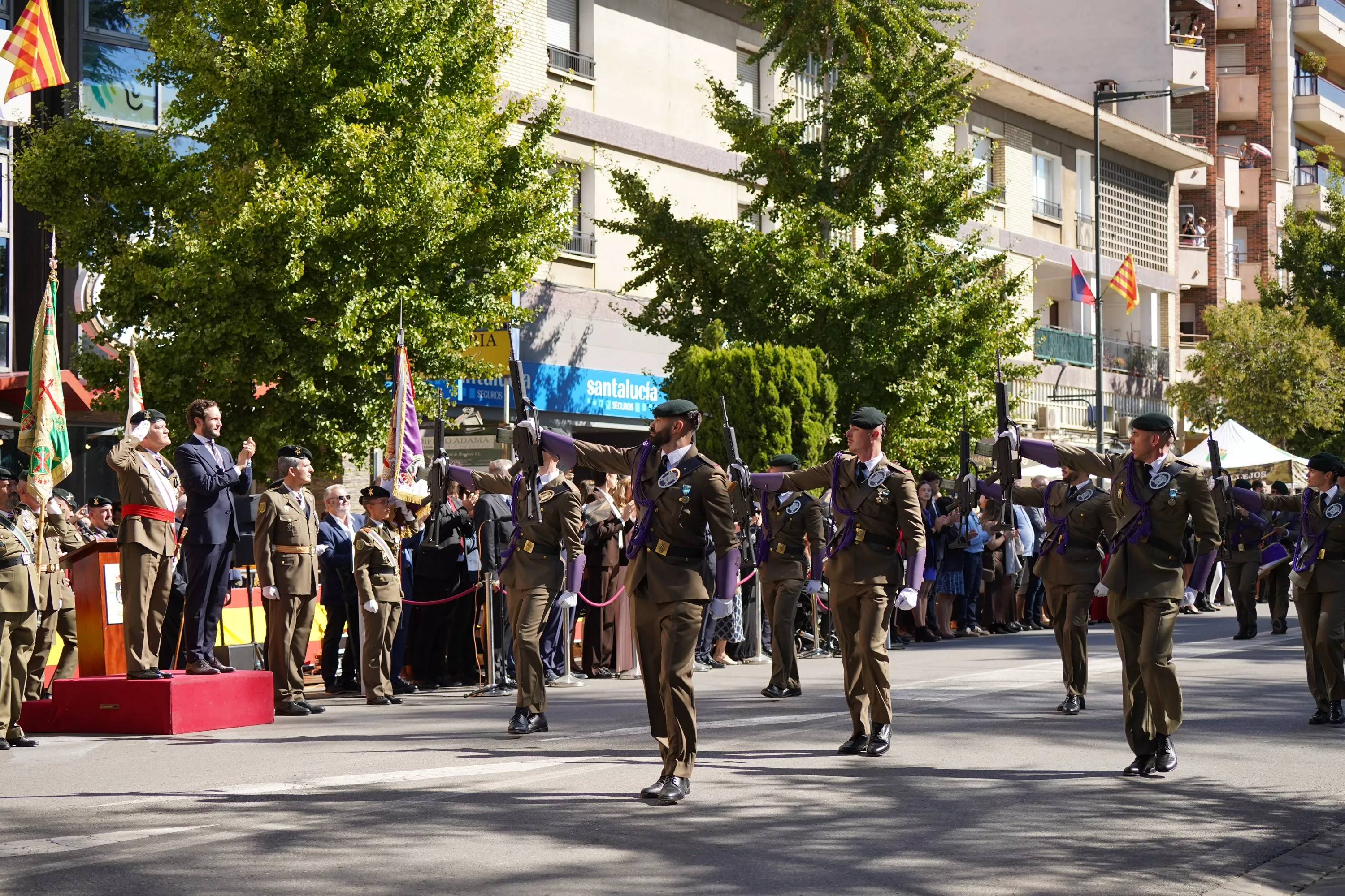 Jura de Bandera de 220 ciudadanos en Monzón. Foto Rebeca Ruiz