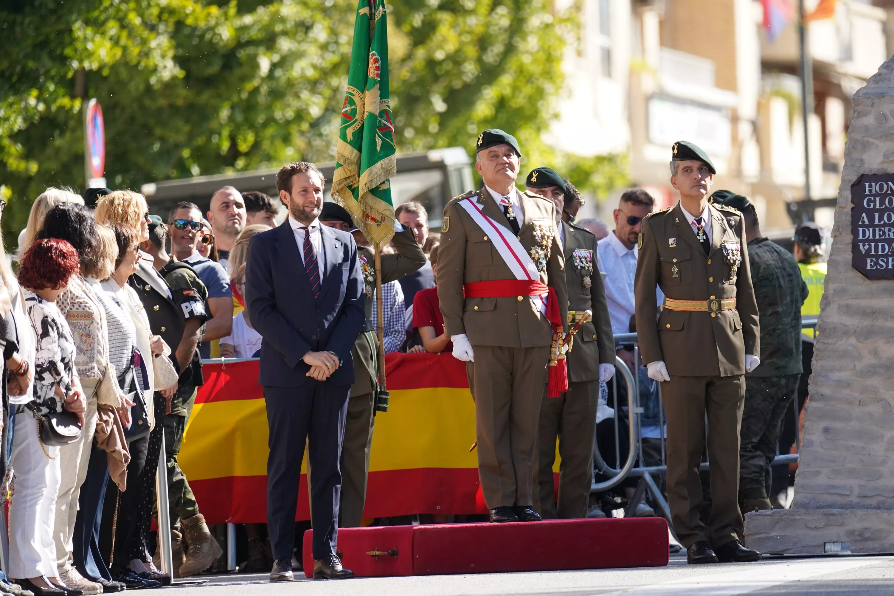 Jura de Bandera de 220 ciudadanos en Monzón. Foto Rebeca Ruiz