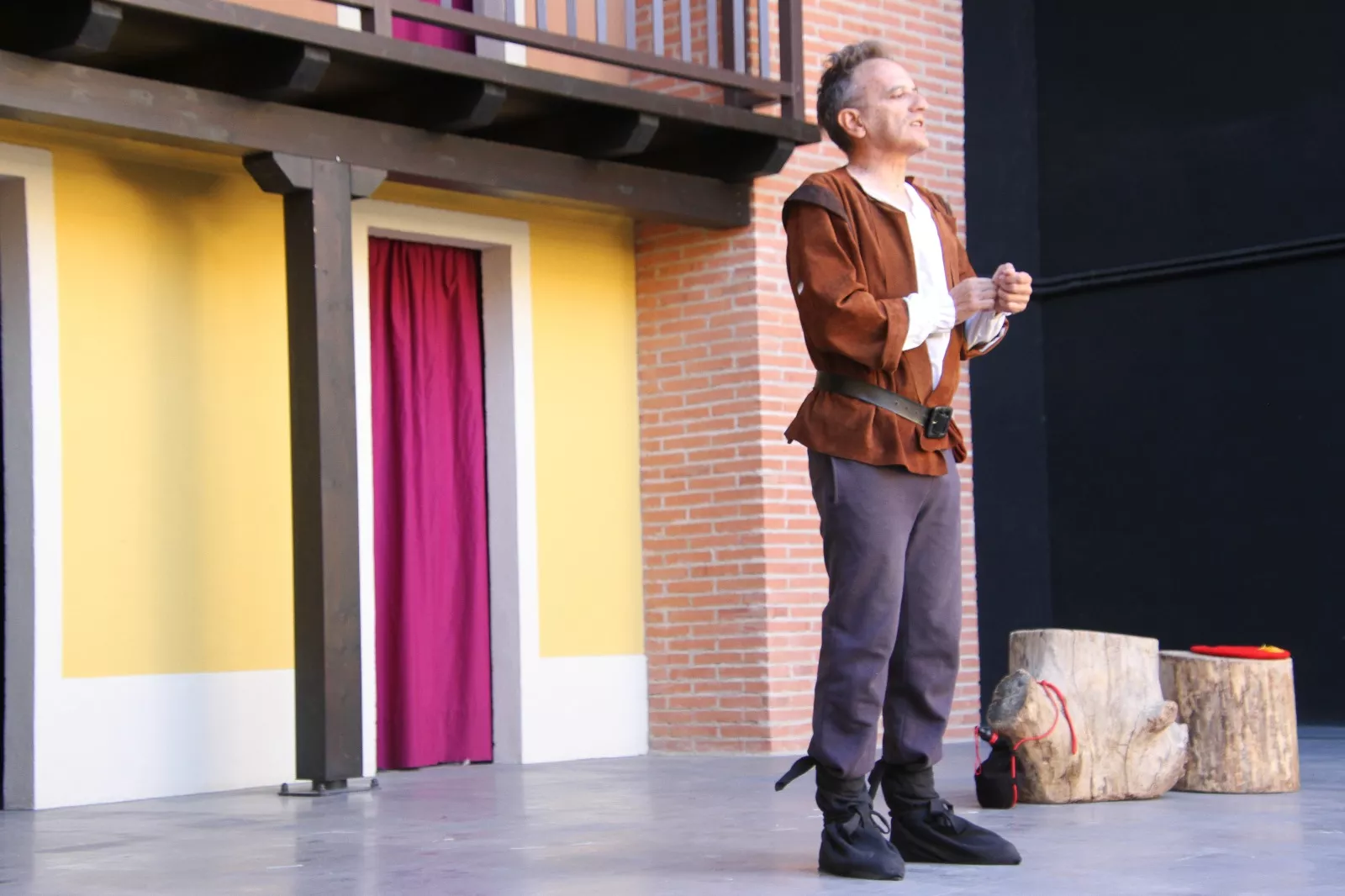 El bandido Cucaracha y sus compinches en el Corral de Comedias de Robres. Foto Carlos Neofato