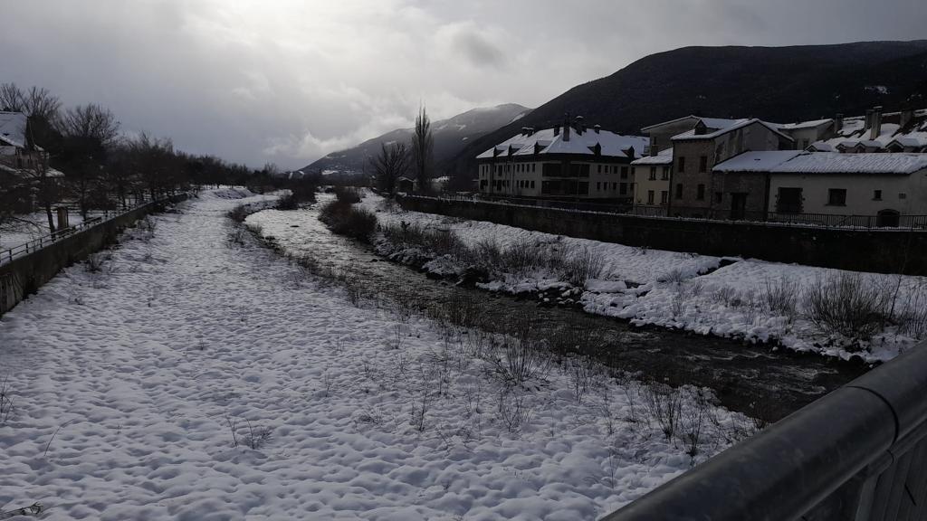 Nieve en Biescas