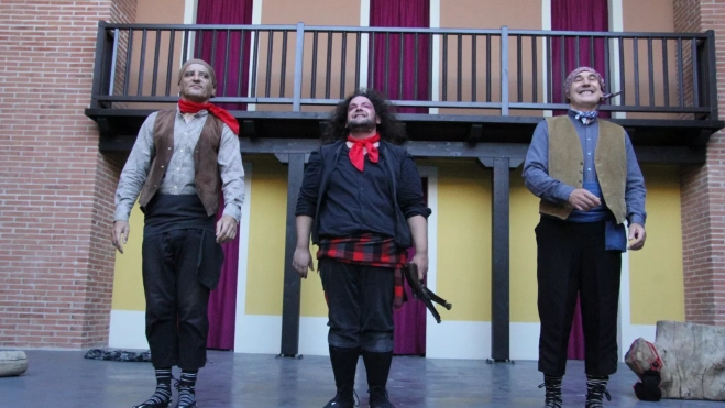 El bandido Cucaracha y sus compinches en el Corral de Comedias de Robres. Foto Carlos Neofato