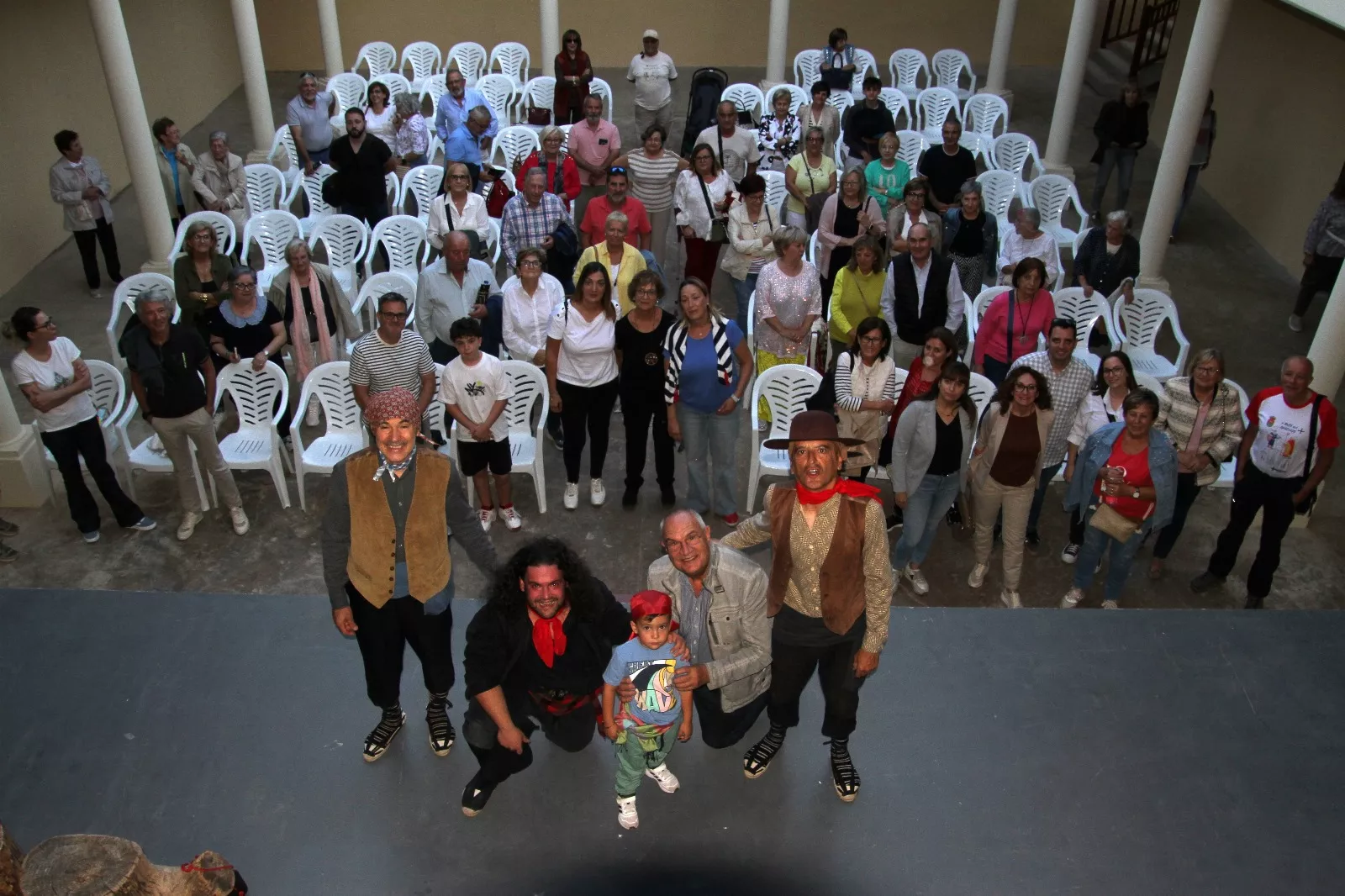 El bandido Cucaracha y sus compinches en el Corral de Comedias de Robres. Foto Carlos Neofato