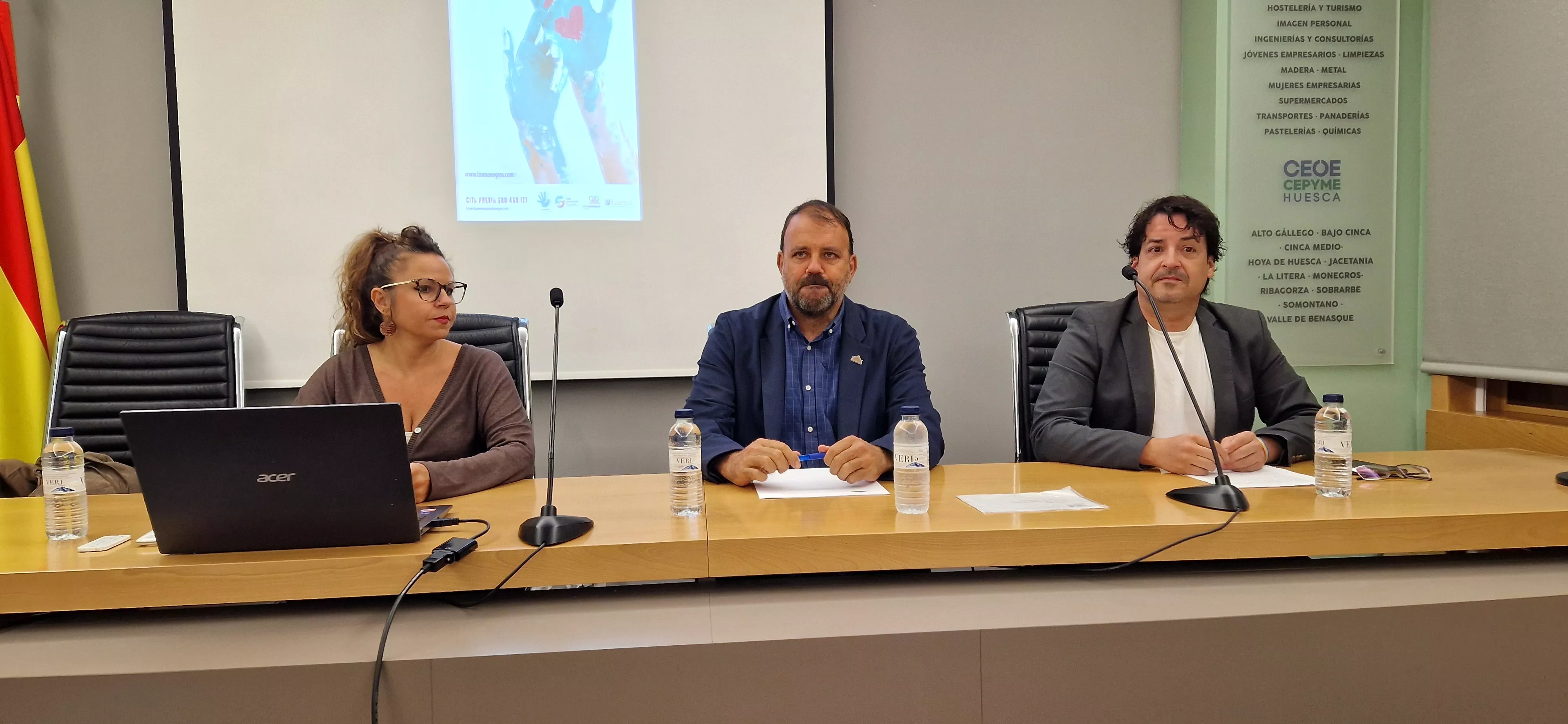 María Pilar López, Pedro Loscertales y Óscar Gavín, en la rueda de prensa. Foto Myriam Martínez María Pilar López, Pedro Loscertales y Óscar Gavín, en la rueda de prensa. Foto Myriam Martínez