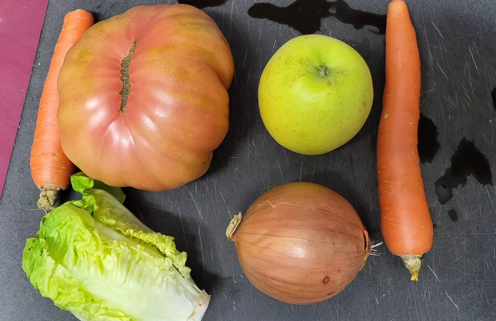 La cesta de la compra se multiplica por cuatro en agricultura y casi tres en ganadería de origen a destino La cesta de la compra se multiplica por cuatro en agricultura y casi tres en ganadería de origen a destino
