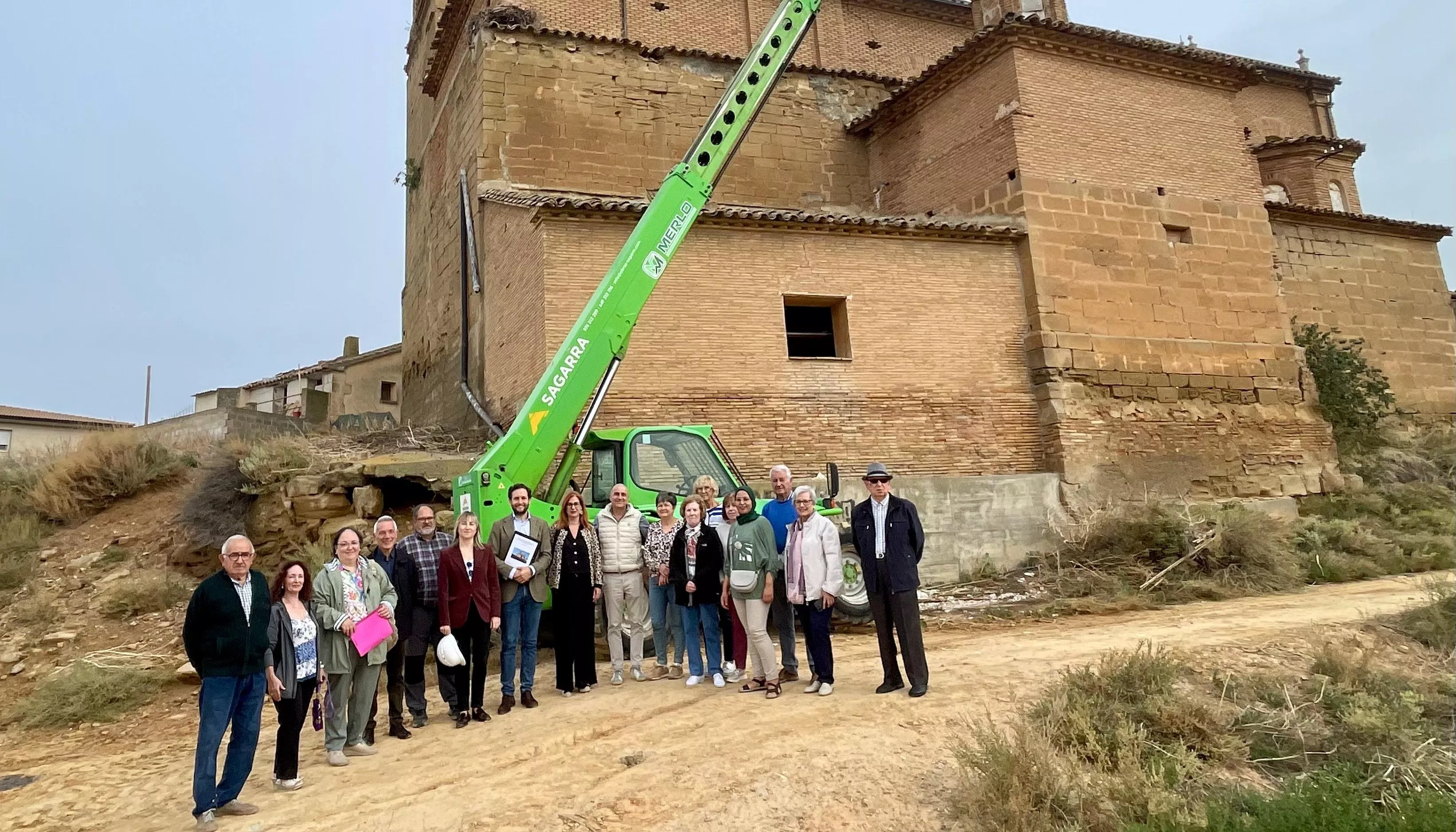 Visita a las obras que se llevan a cabo en la iglesia de Santa María del Romeral de Selgua.