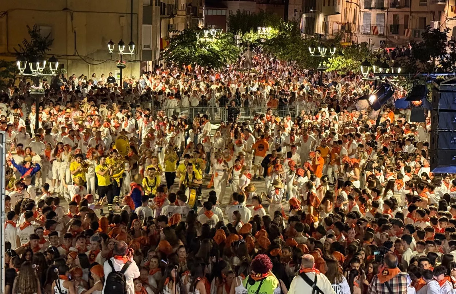 Inicio de las fiestas del Pilar de Fraga.