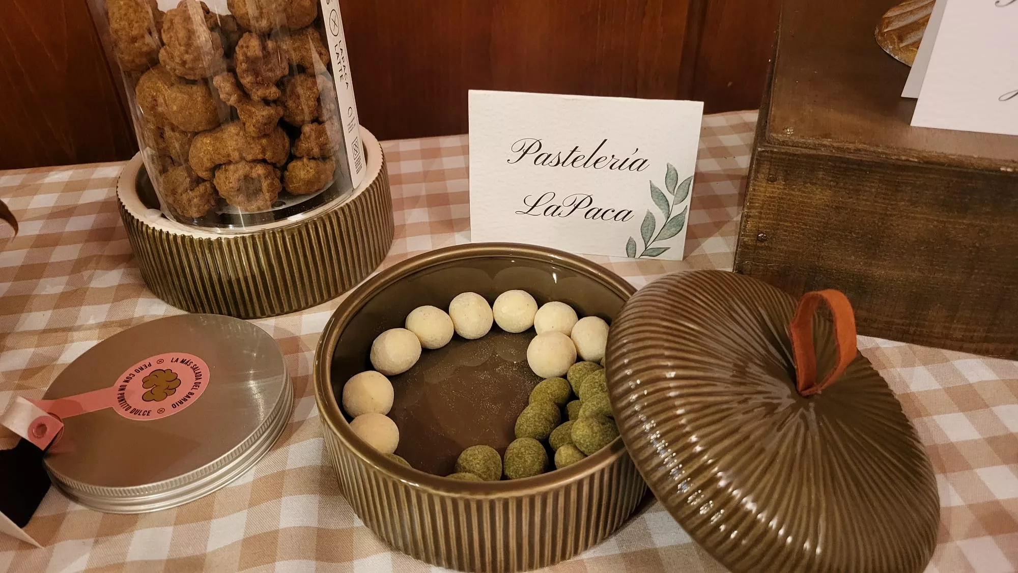 Presentación de la Feria Huesca es Dulce en el Ayuntamiento