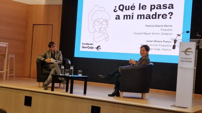 Encuentro de Javier Olivera y Patricia Gracia en la Fundación Ibercaja. Foto Myriam Martínez