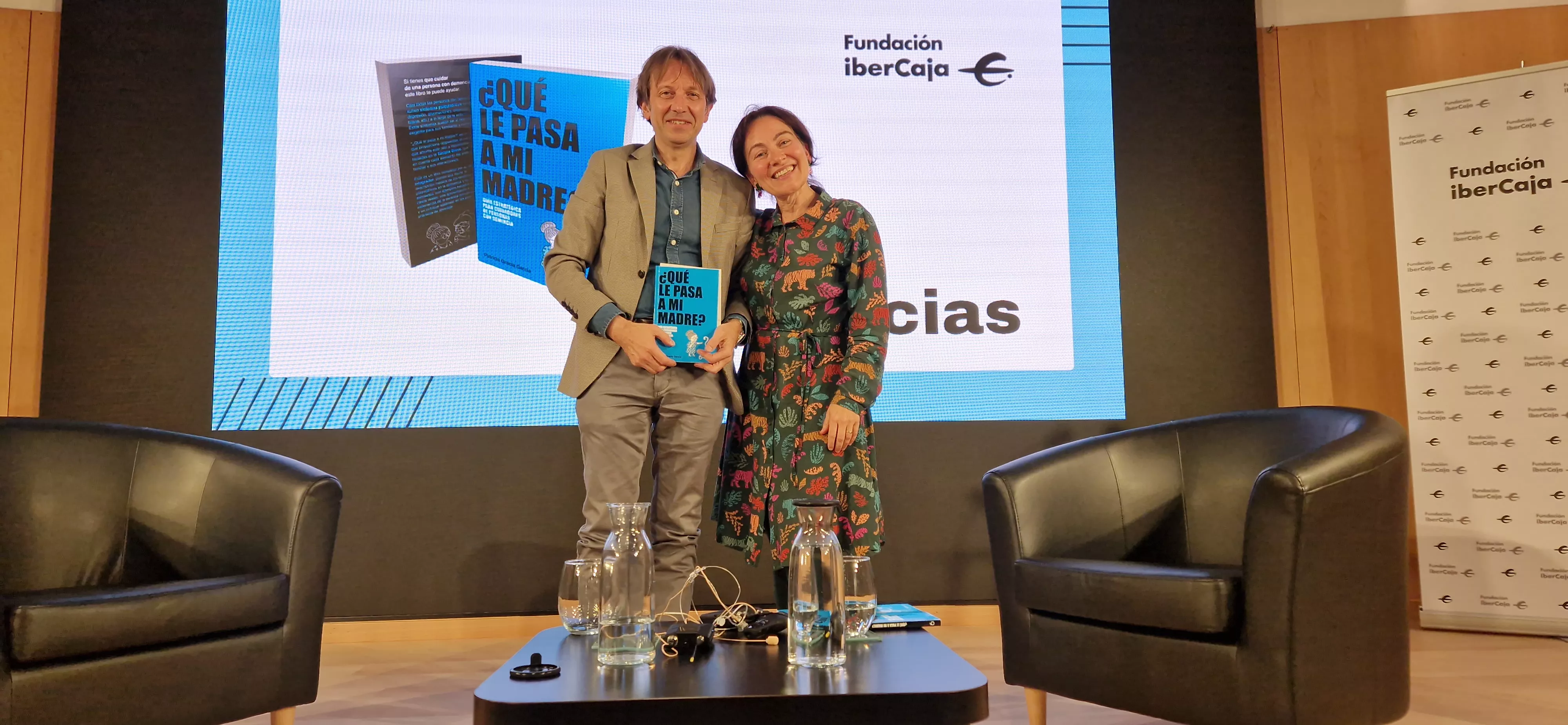 Encuentro de Javier Olivera y Patricia Gracia en la Fundación Ibercaja. Foto Myriam Martínez