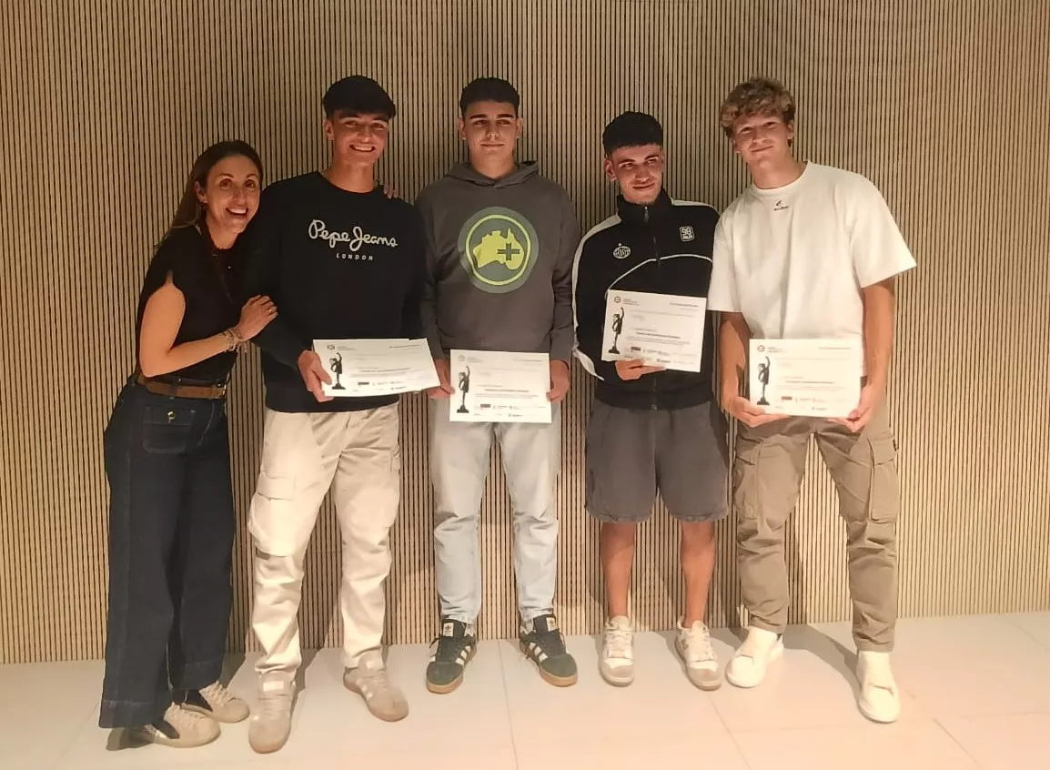 Imagen de WhatsApp 2025 10 09 a las 00.36.33 38f42366 Imagen de WhatsApp 2025 10 09 a las 00.36.33 38f42366