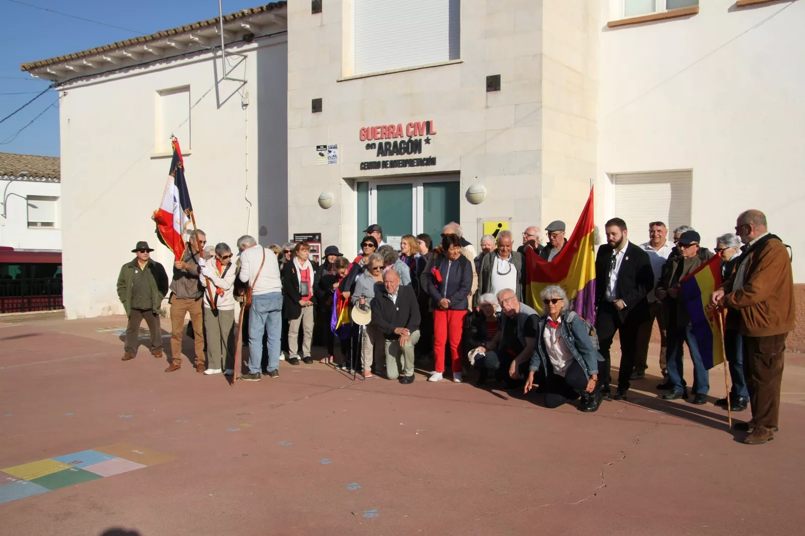 Visita de la Amicale de antiguos guerrilleros a lugares de memoria democrática en Huesca. Foto Carlos Neofato