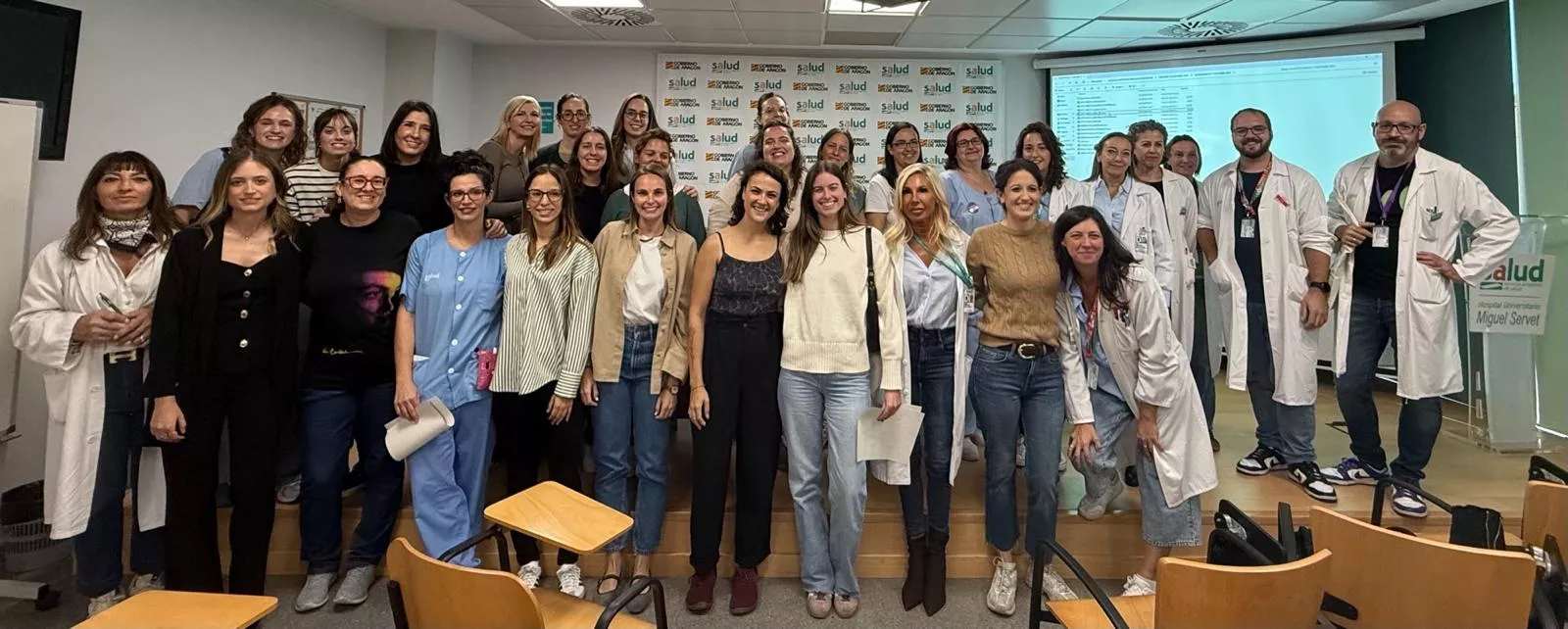 Algunos de los enfermeros especialistas en Geriatría y Pediatría que se incorporan esta semana a las nuevas plazas creadas por el Salud. Algunos de los enfermeros especialistas en Geriatría y Pediatría que se incorporan esta semana a las nuevas plazas creadas por el Salud.