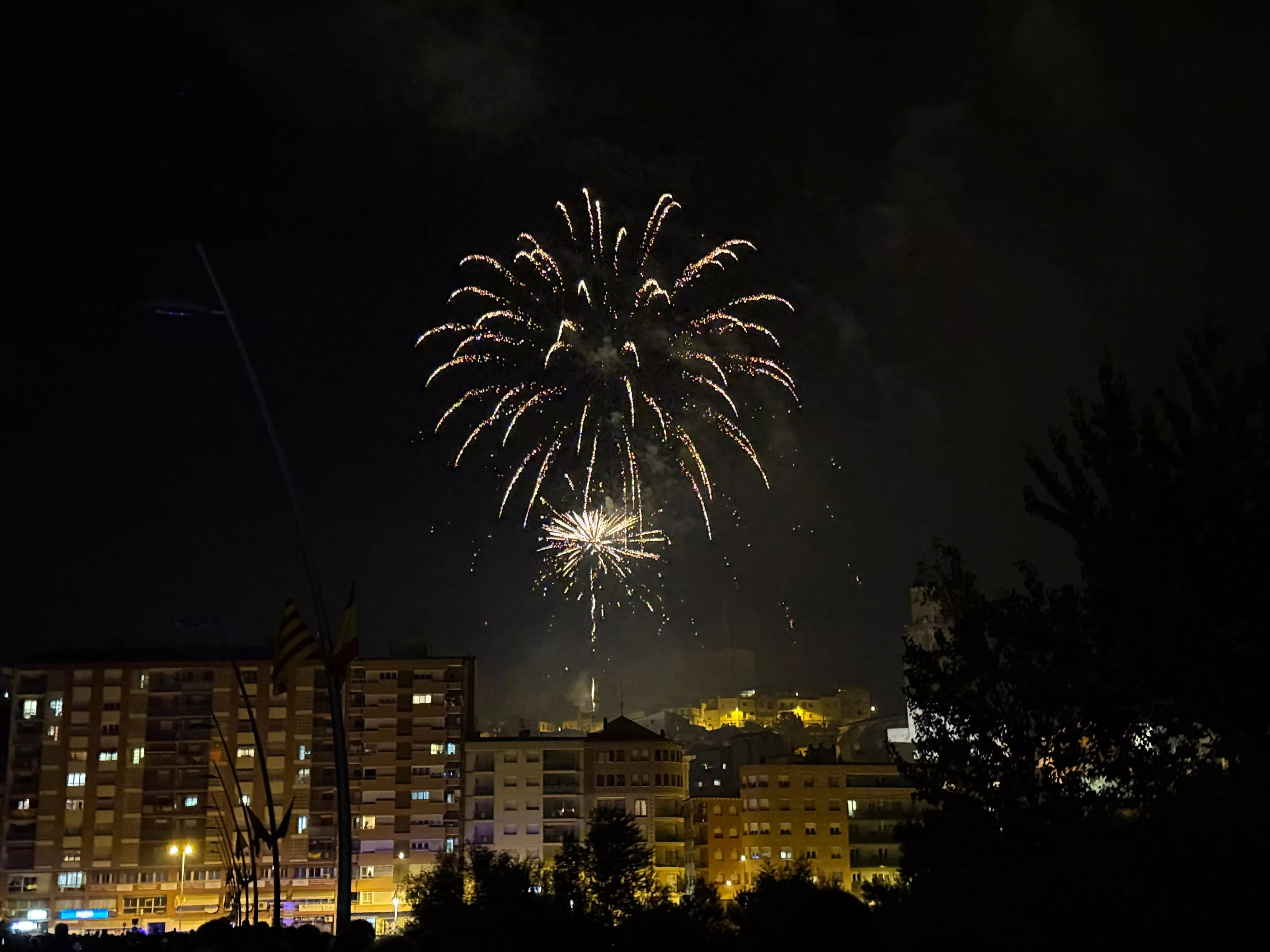 Castillo de Fuegos que ha puesto el colofón de las Fiestas de Fraga 2025