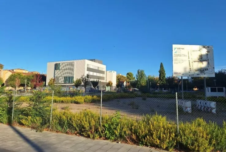 Las viviendas se construirán junto al nuevo centro de salud.