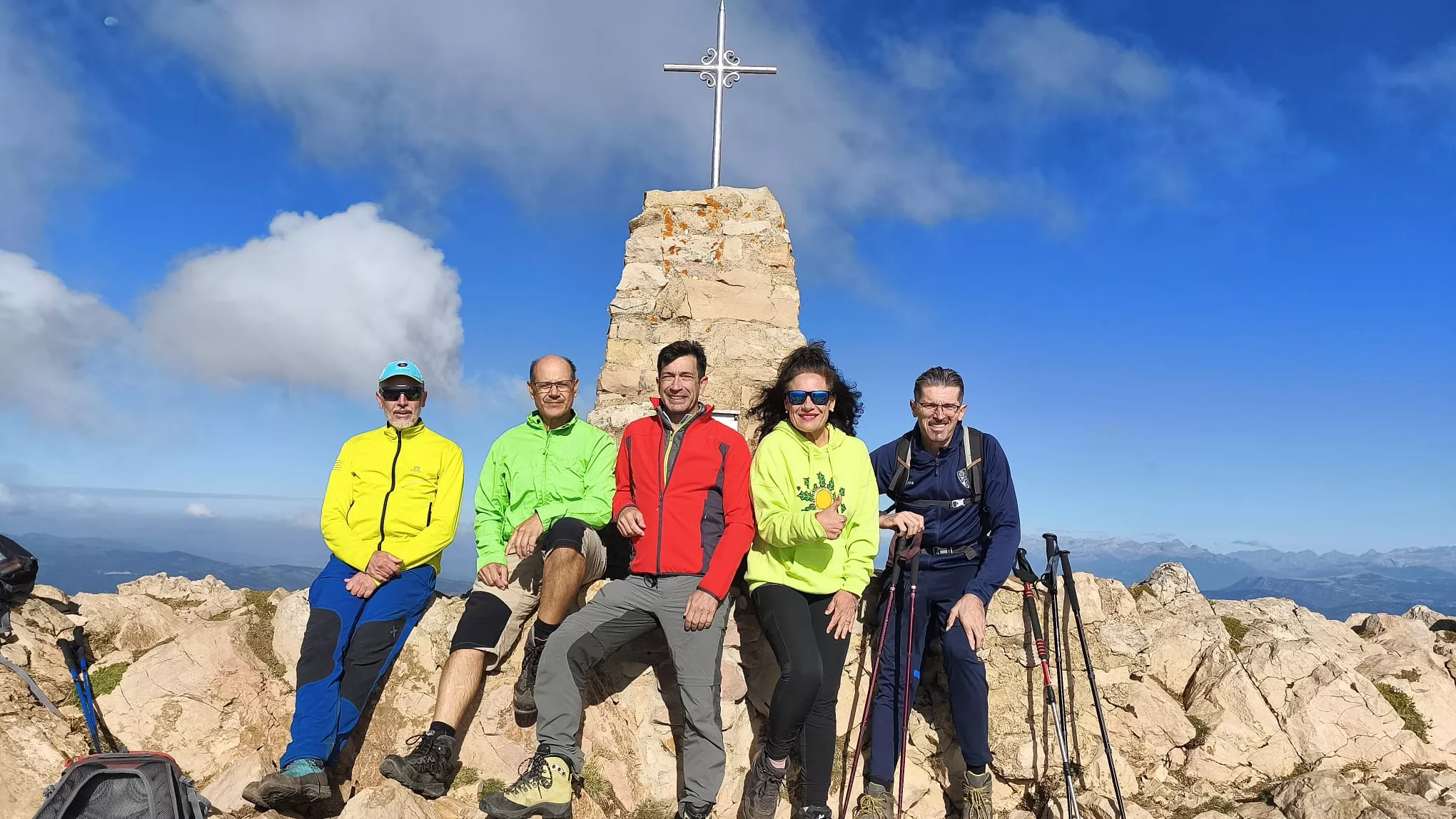 En la cima de Guara.