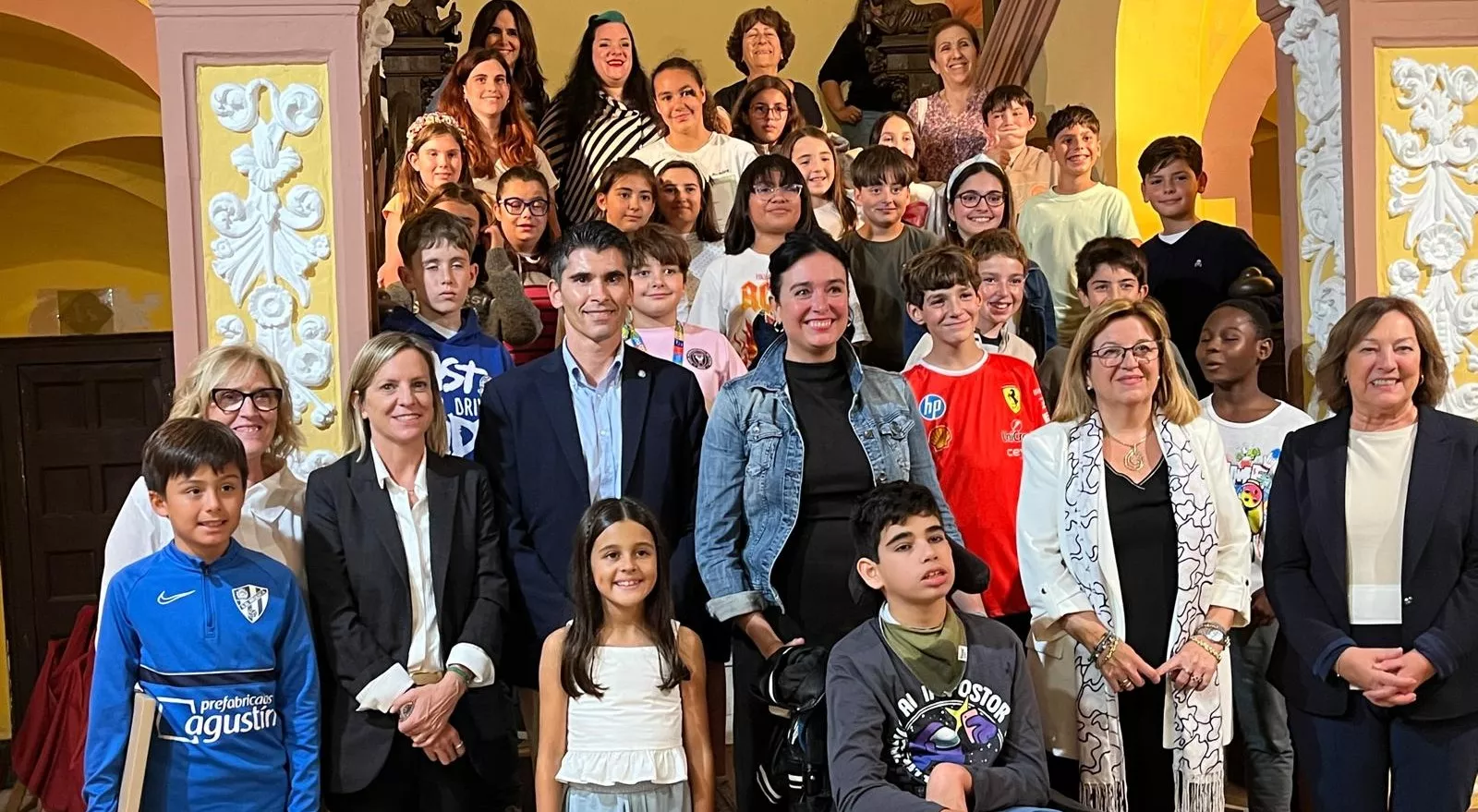 Los niños y niñas de Huesca vuelven a diseñar su ciudad con ideas para hacerla más segura y accesible. Foto Mercedes Manterola Los niños y niñas de Huesca vuelven a diseñar su ciudad con ideas para hacerla más segura y accesible. Foto Mercedes Manterola