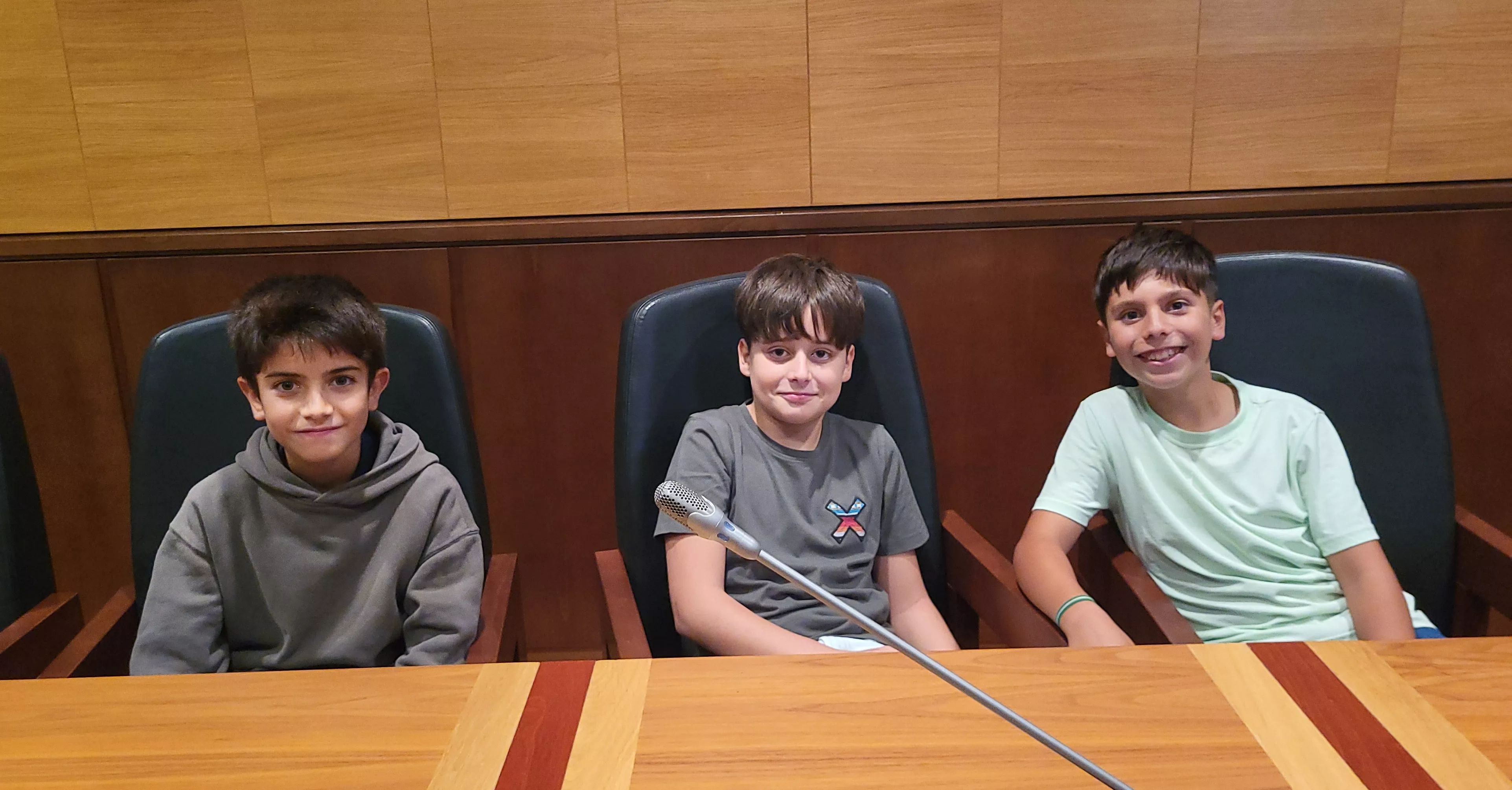 Constitución del nuevo consejo de la Ciudad de las Niñas y los Niños de Huesca. Foto Mercedes Manterola