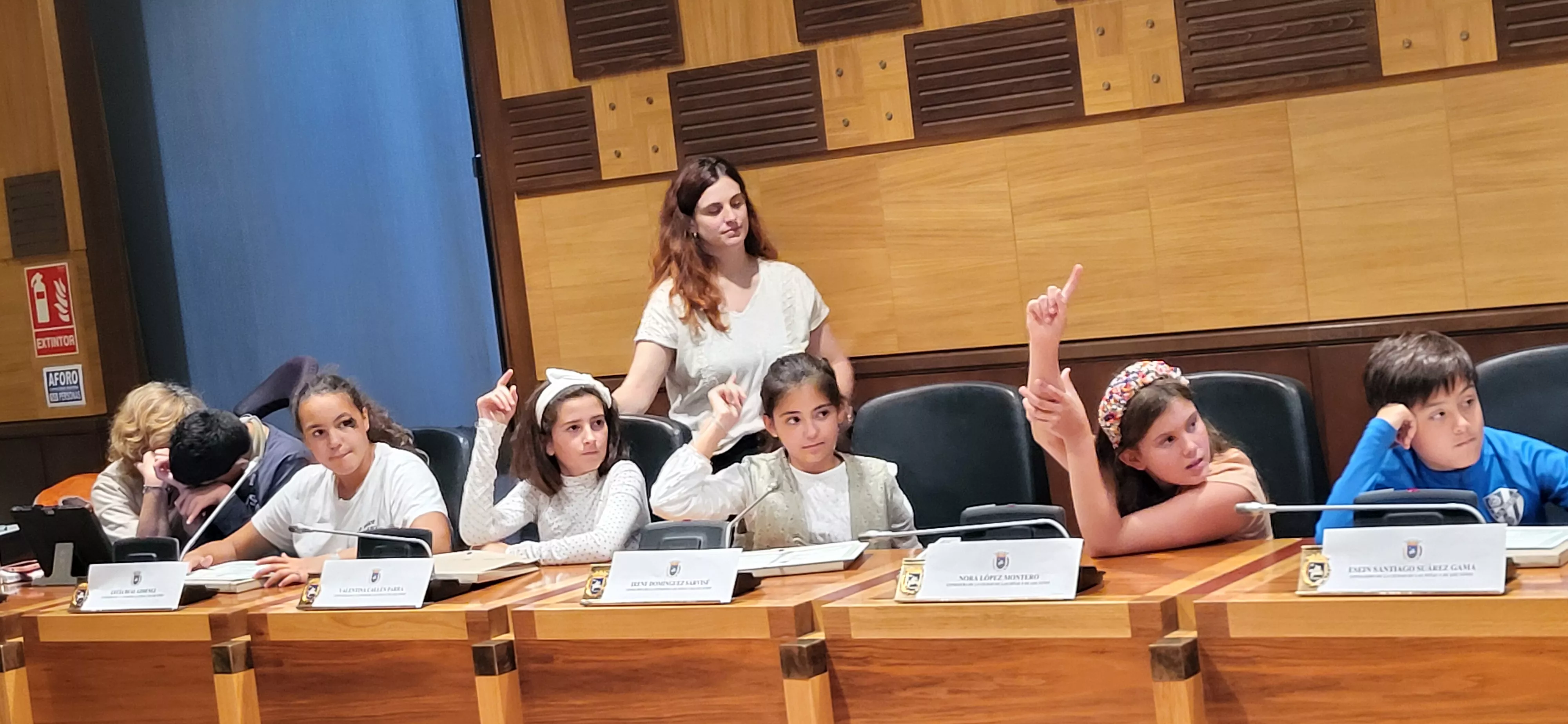 Constitución del nuevo consejo de la Ciudad de las Niñas y los Niños de Huesca. Foto Mercedes Manterola
