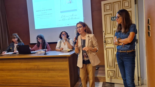 Sescún Marías, Cristina Hombrados, Clara de Frutos, Susana Villacampa e Irene Abad. Foto Myriam Martínez Sescún Marías, Cristina Hombrados, Clara de Frutos, Susana Villacampa e Irene Abad. Foto Myriam Martínez