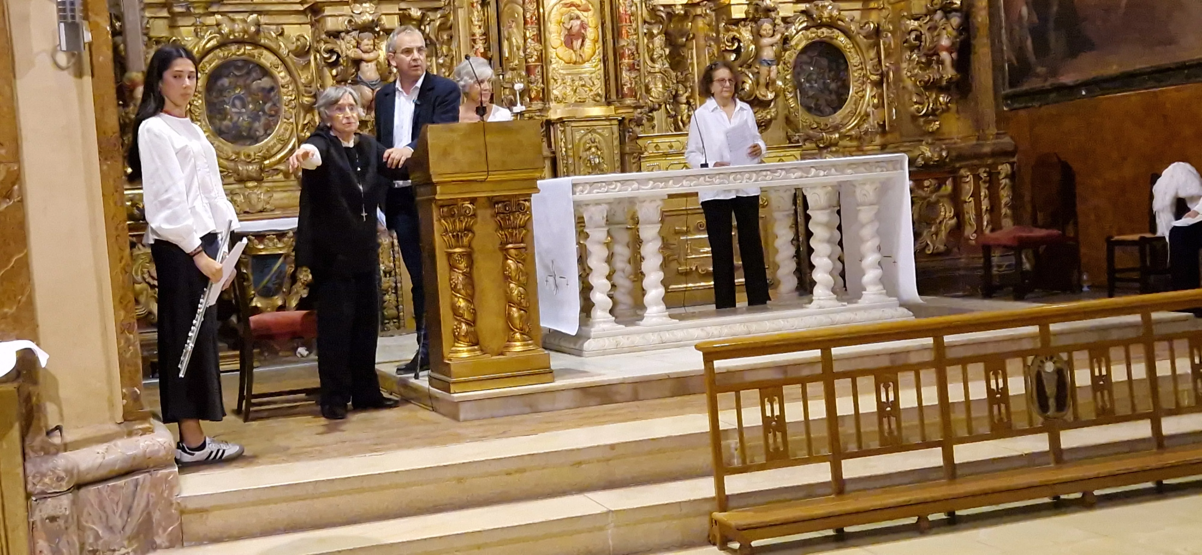 Representación de Loa en la Iglesia de Santa Teresa 2025. Foto Myriam Martínez