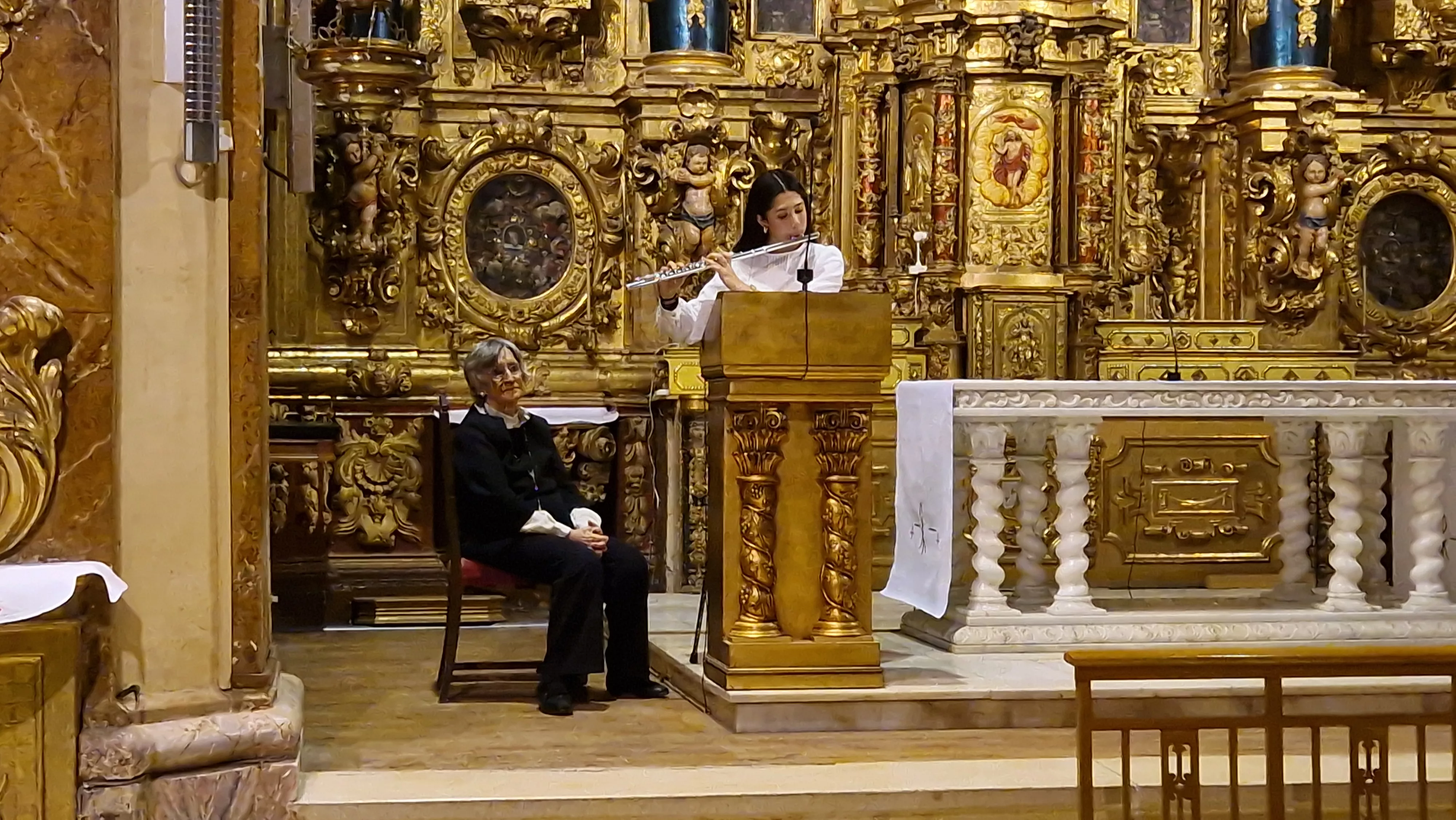 Representación de Loa en la Iglesia de Santa Teresa 2025. Foto Myriam Martínez