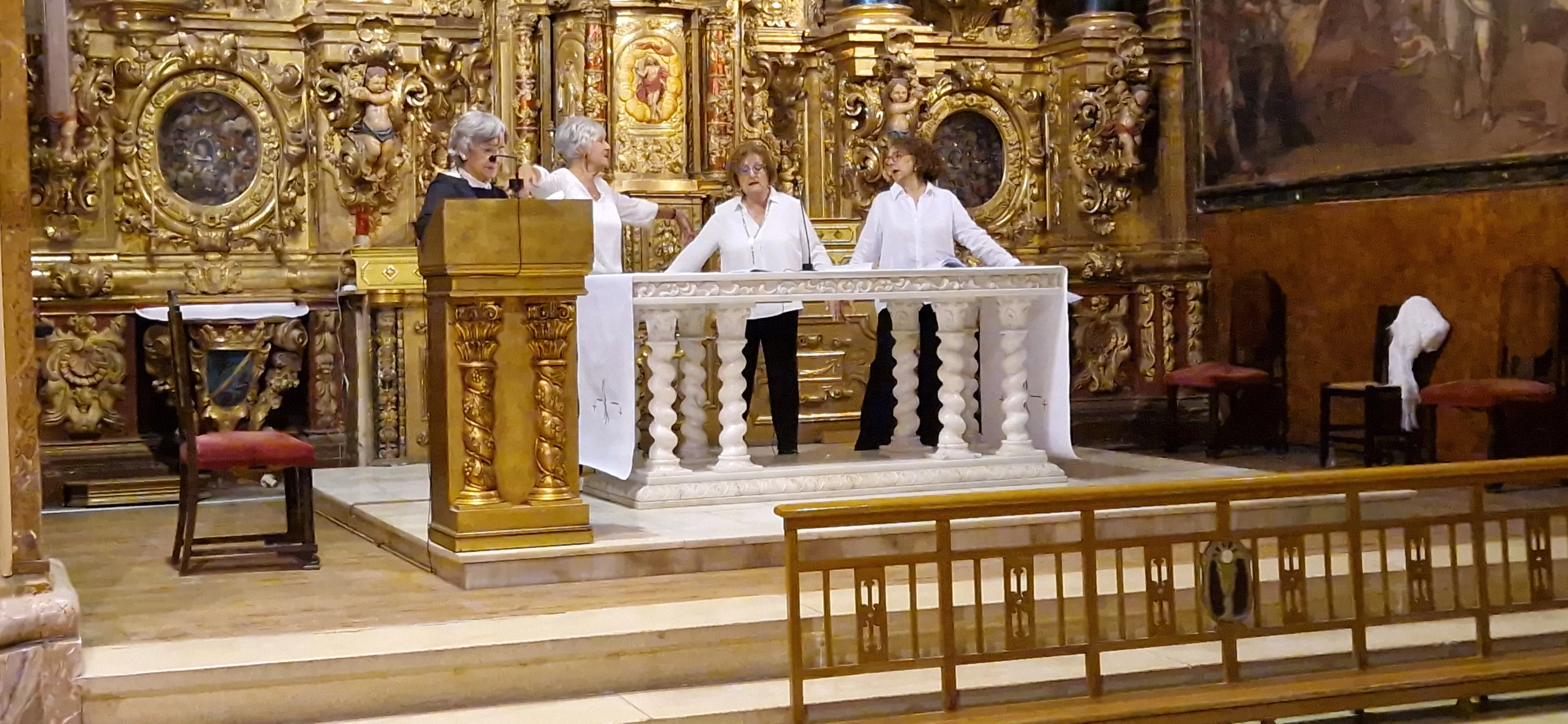 Representación de Loa en la Iglesia de Santa Teresa 2025. Foto Myriam Martínez