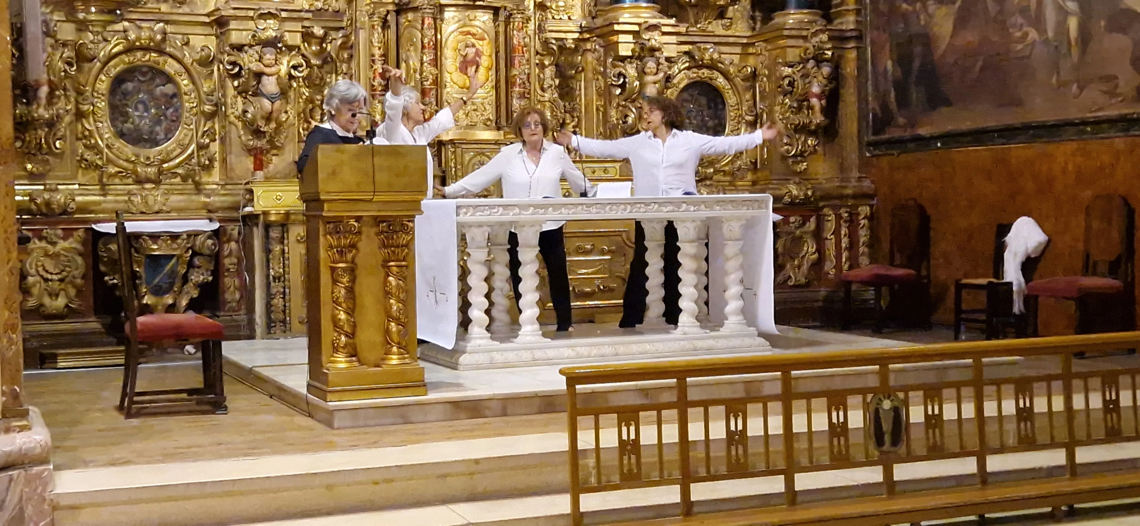 Representación de Loa en la Iglesia de Santa Teresa 2025. Foto Myriam Martínez