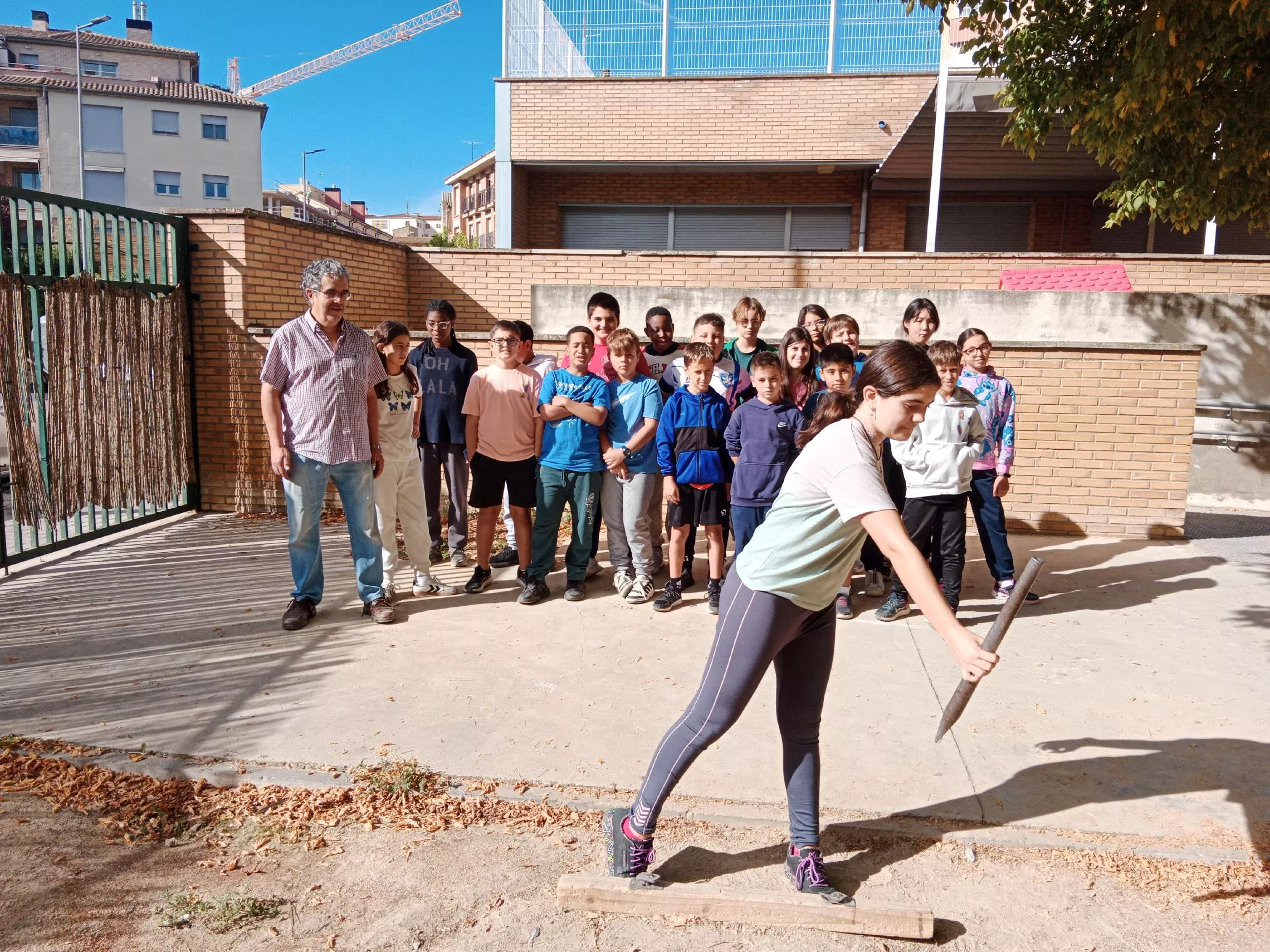 Tiro de barra aragonesa en el Colegio Sancho Ramírez, Diario de Huesca Tiro de barra aragonesa en el Colegio Sancho Ramírez, Diario de Huesca