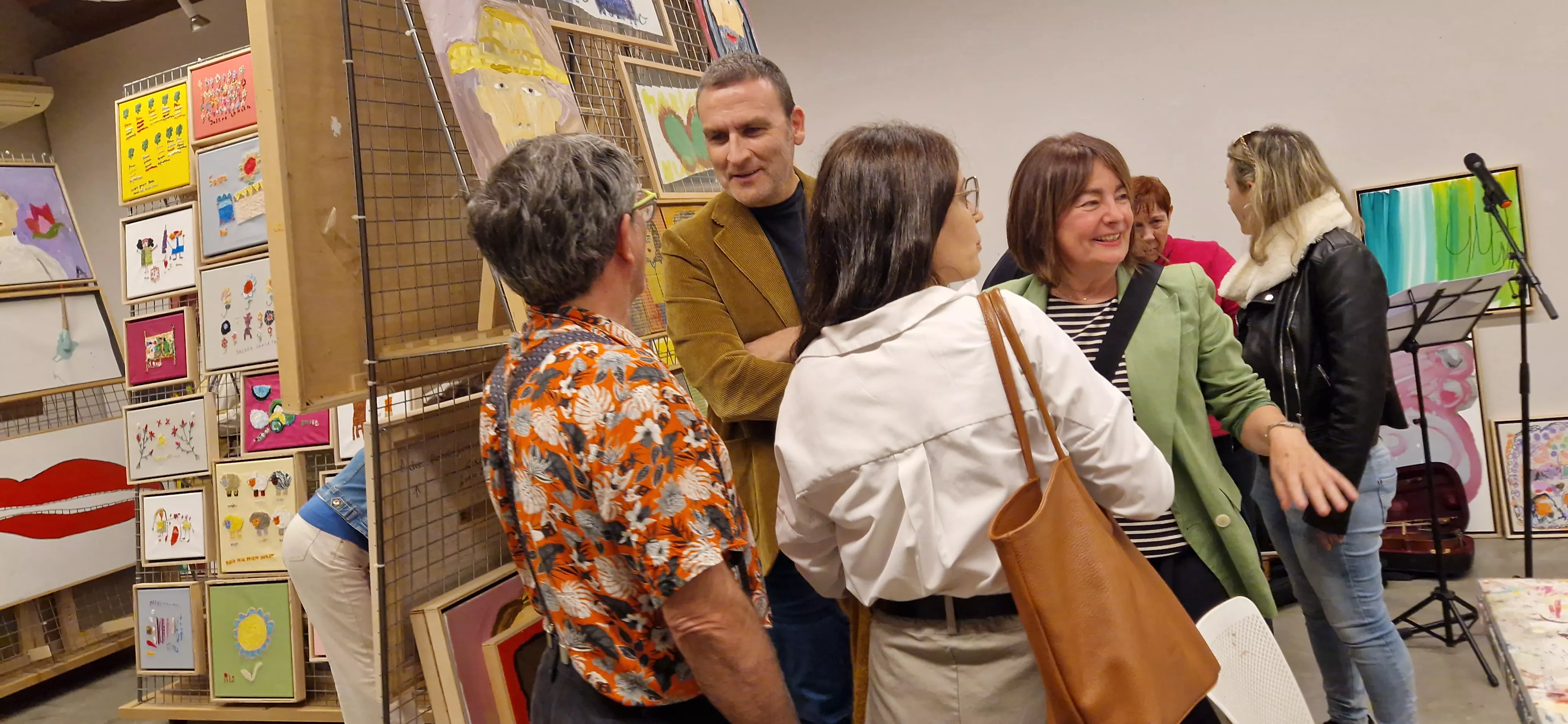 Exposición del Grupo Zhebra como preludio de las jornadas “Infancia, Vanguardias y Primitivos”. Foto Myriam Martínez