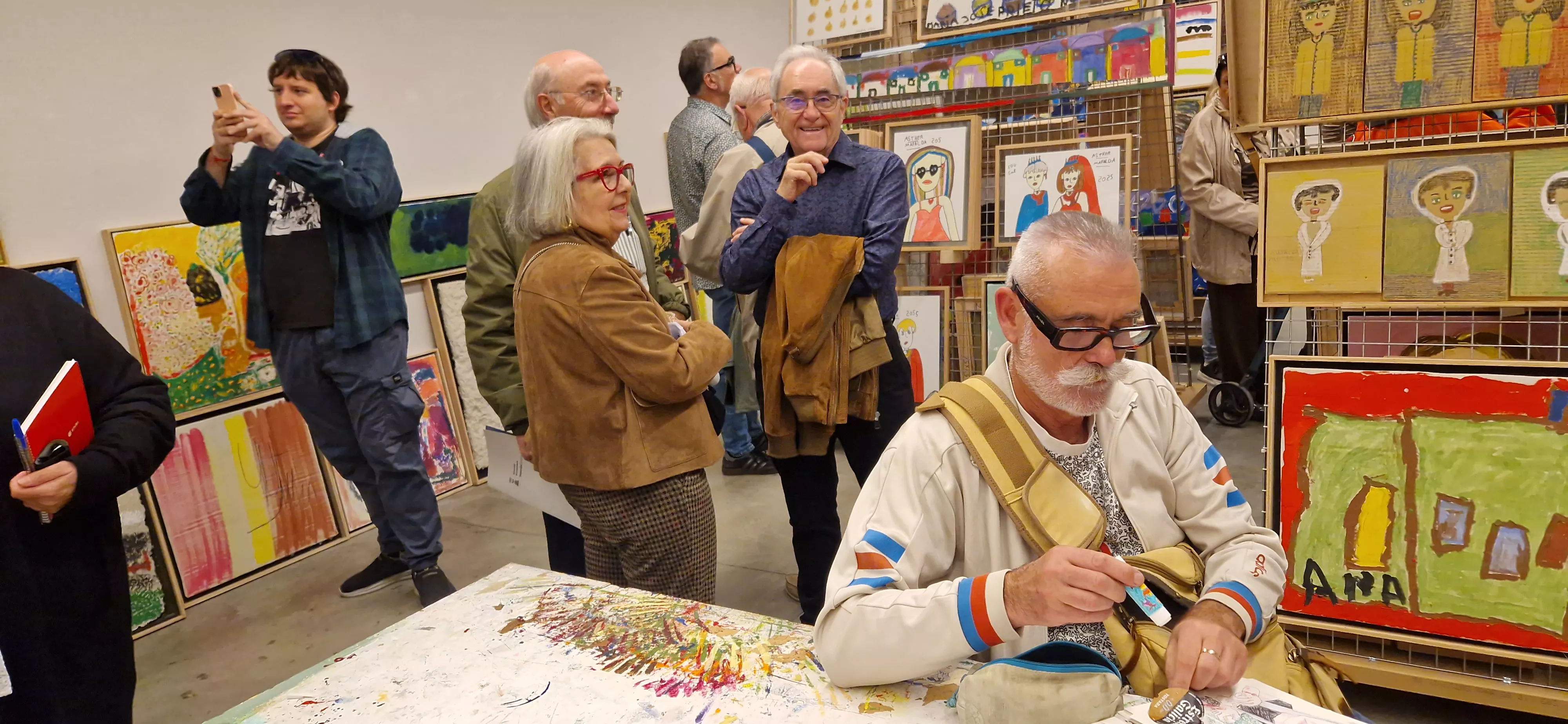 Exposición del Grupo Zhebra como preludio de las jornadas “Infancia, Vanguardias y Primitivos”. Foto Myriam Martínez