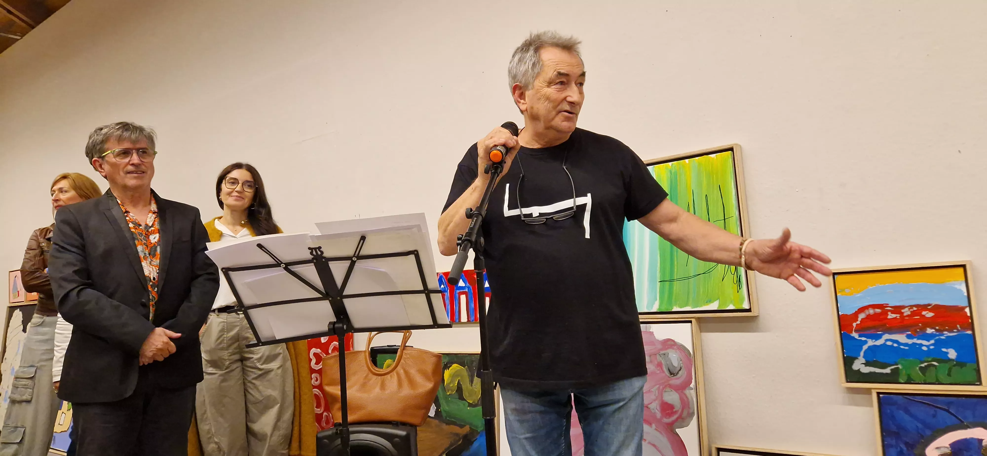 Exposición del Grupo Zhebra como preludio de las jornadas “Infancia, Vanguardias y Primitivos”. Foto Myriam Martínez