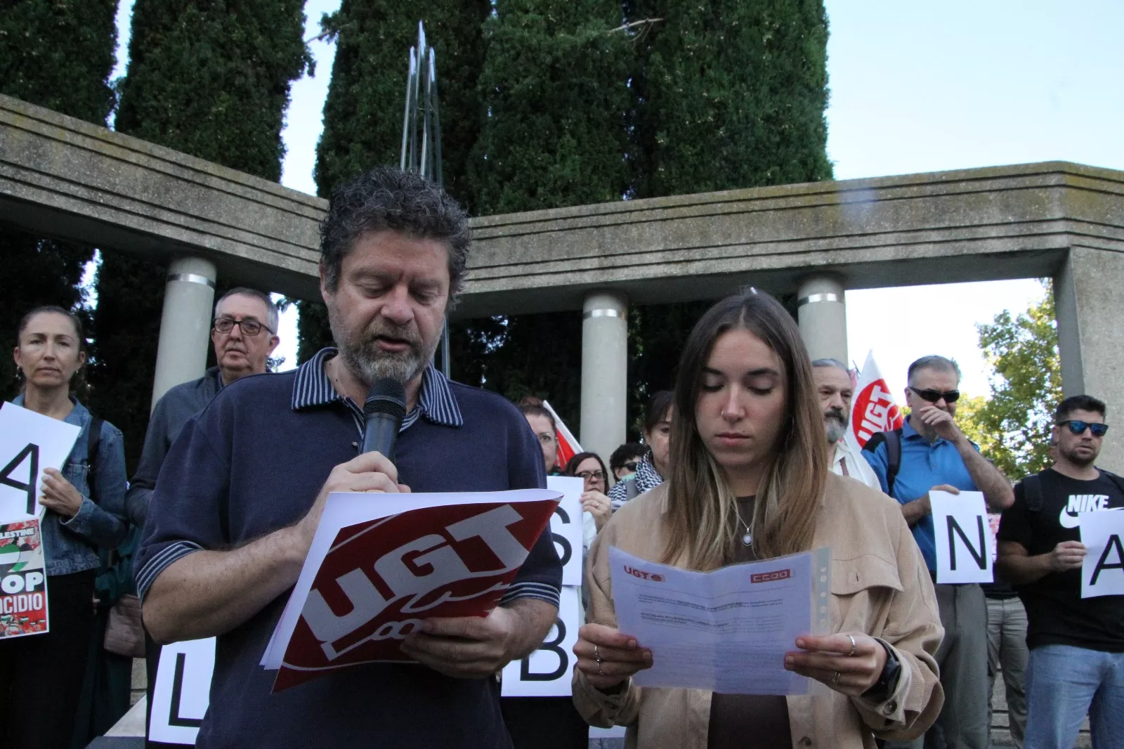 Concentración de CCOO en apoyo a Palestina en el Monumento de la Paz. Foto Carlos Neofato 