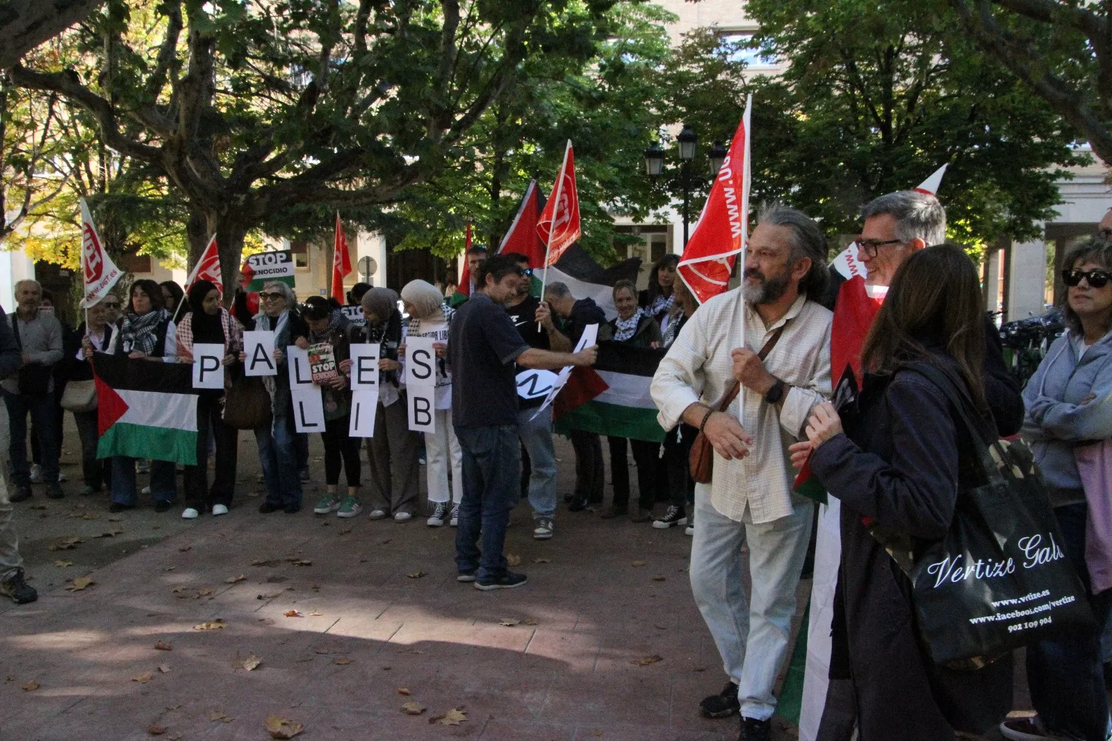 Concentración de CCOO en apoyo a Palestina la Plaza Cervantes. Foto Carlos Neofato 