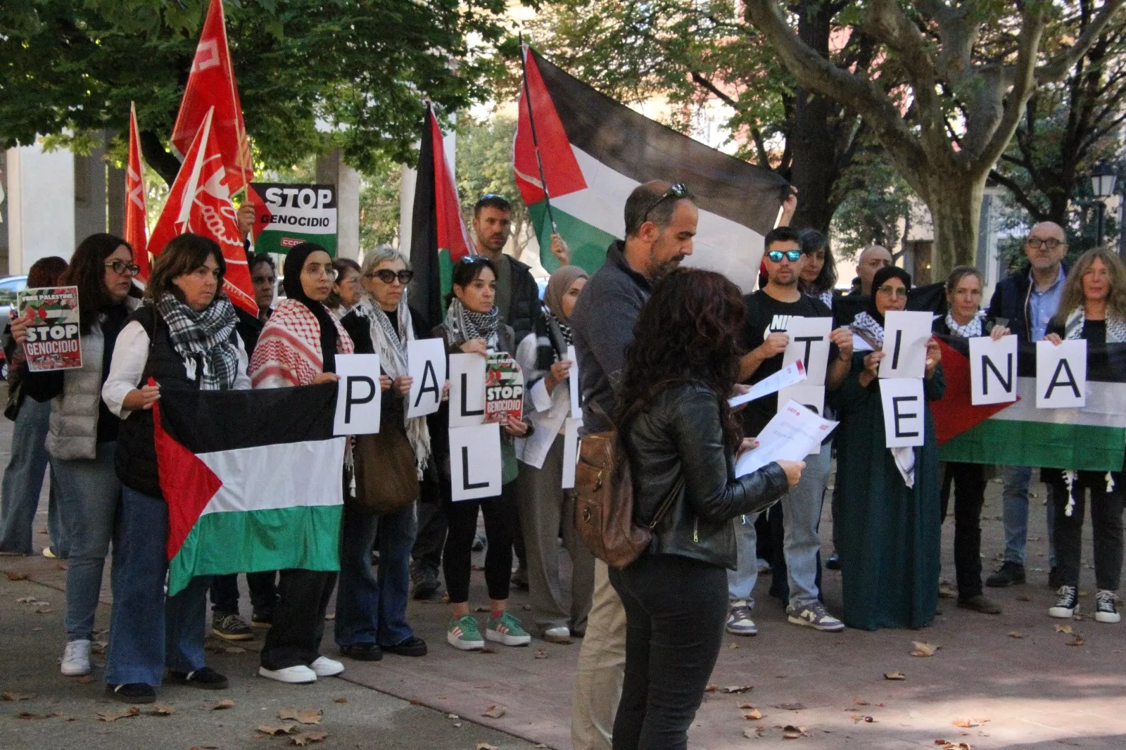 Concentración de CCOO en apoyo a Palestina la Plaza Cervantes. Foto Carlos Neofato 