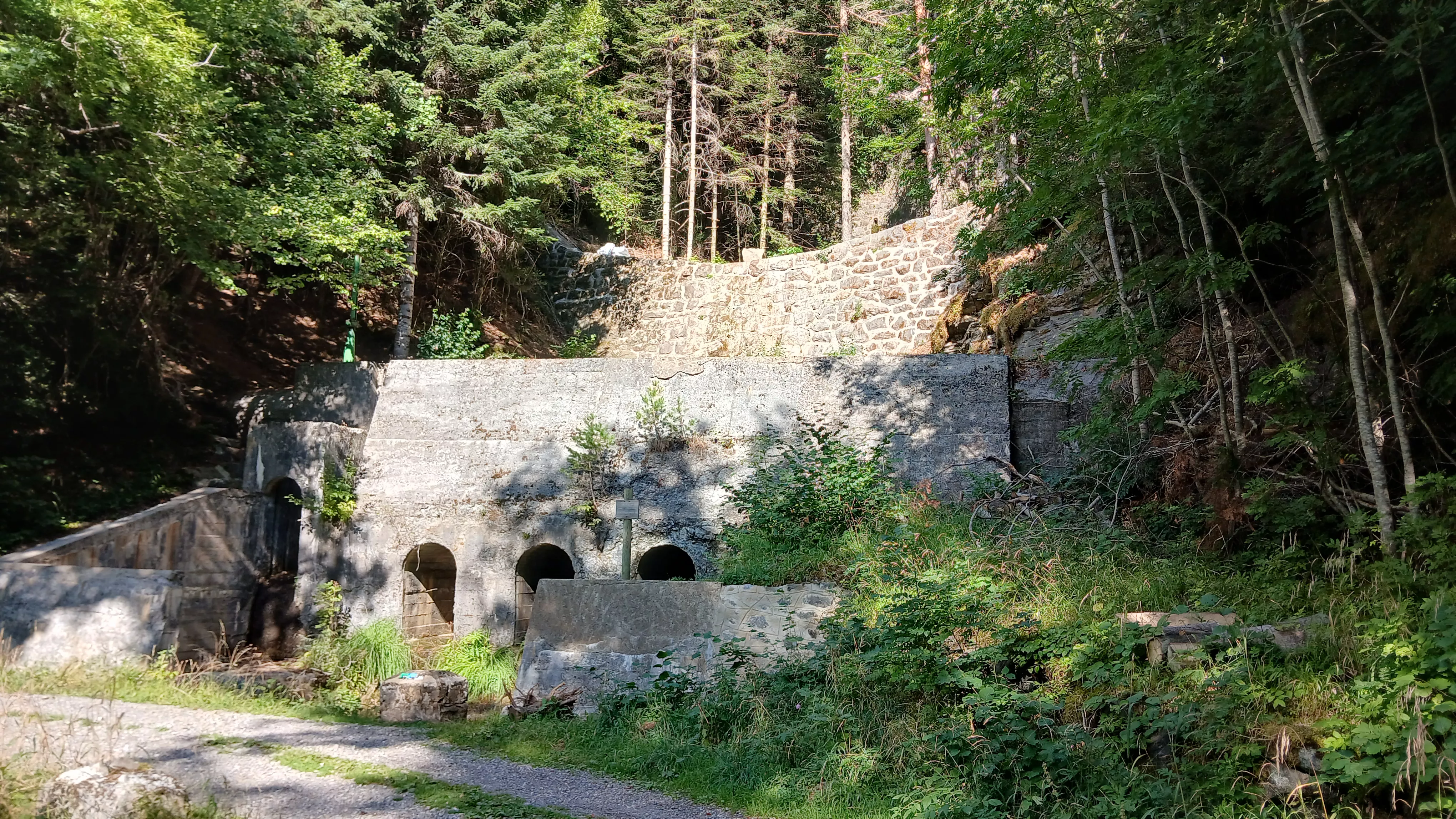 Estado actual de la canalización del barranco de Cargates. Foto DGA