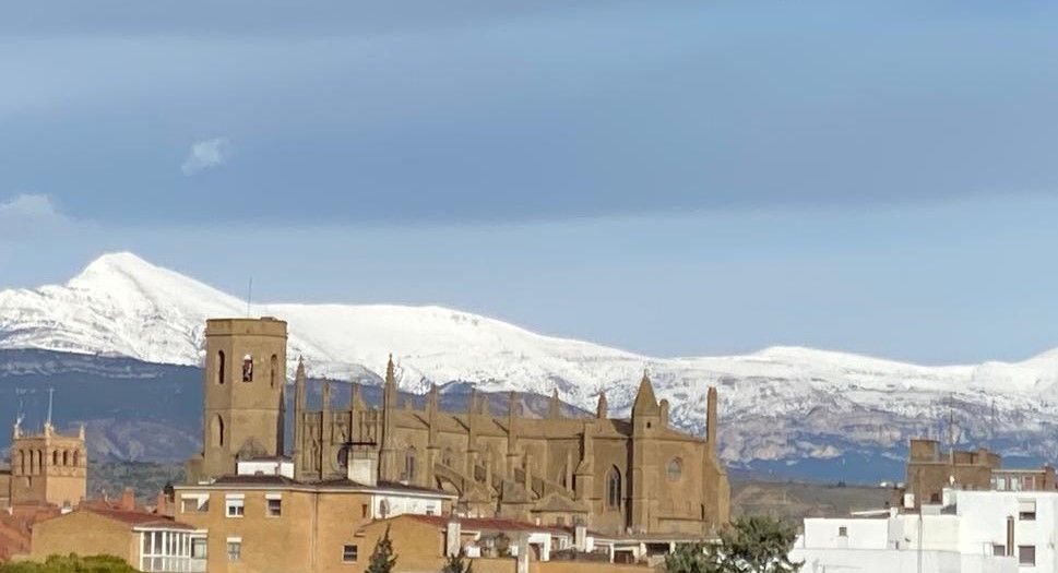 La nieve ya rodea la ciudad de Huesca