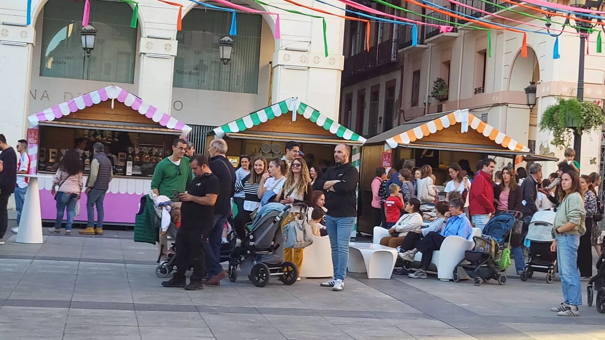 Inauguración de la Feria Huesca es Dulce